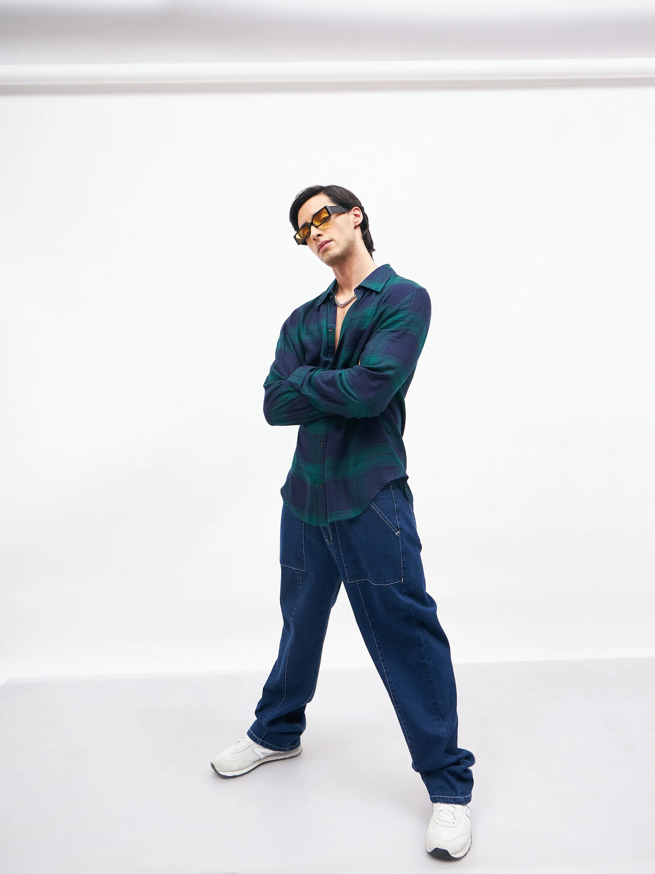 Men Navy Relax Fit Jeans - Image 5