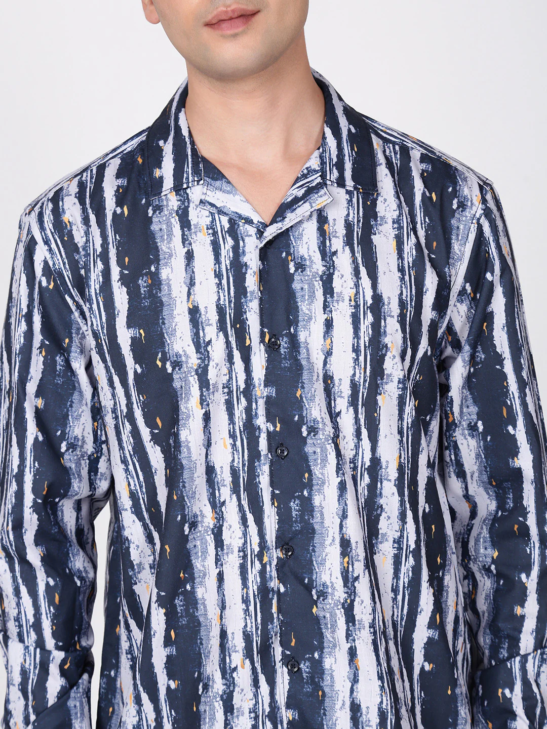 Men Navy Resort Collar Relax Fit Printed Shirt - Image 6