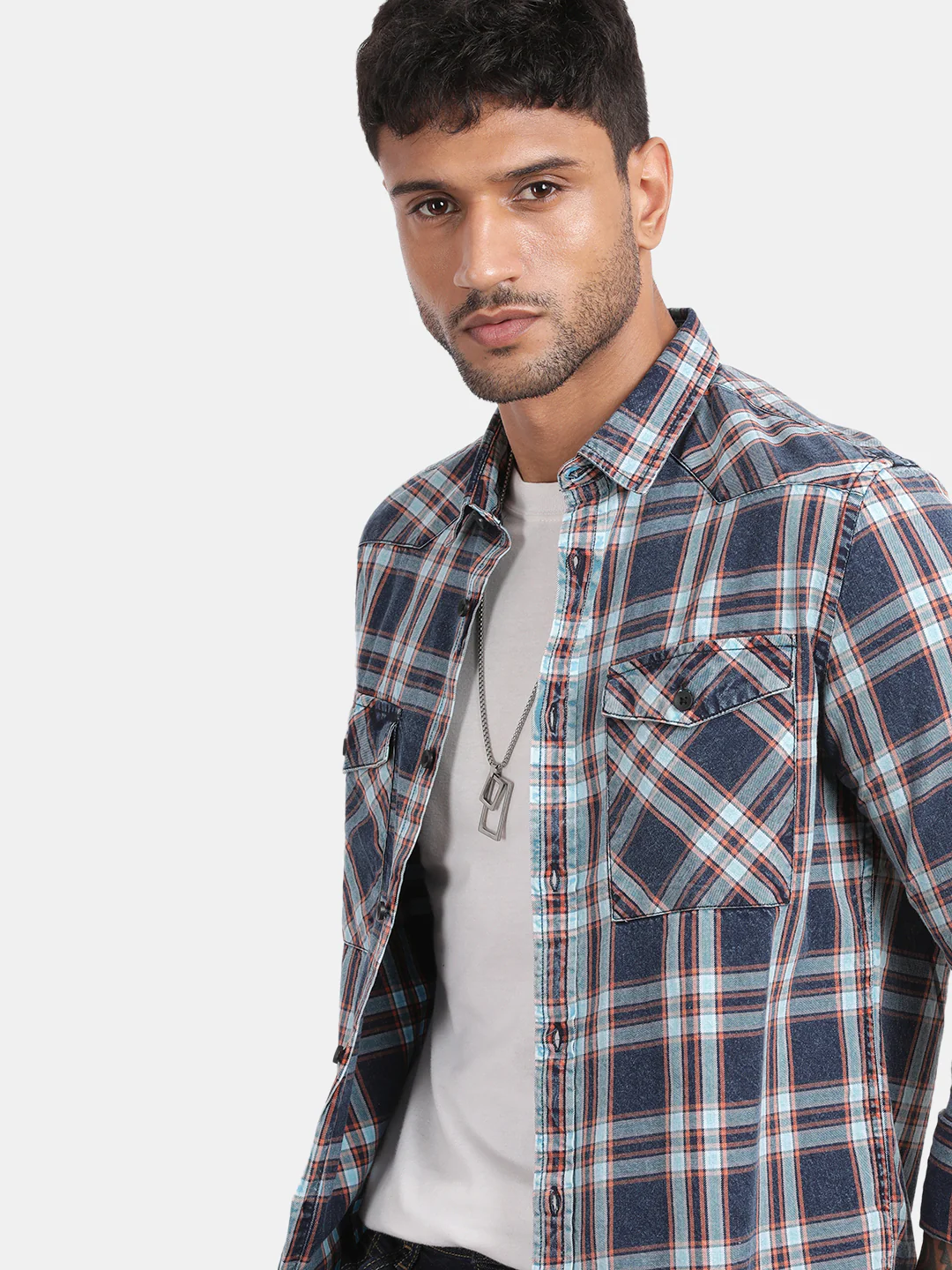 Men Navy Slim Fit Spread Collar Full Sleeve Casual Shirt - Image 4