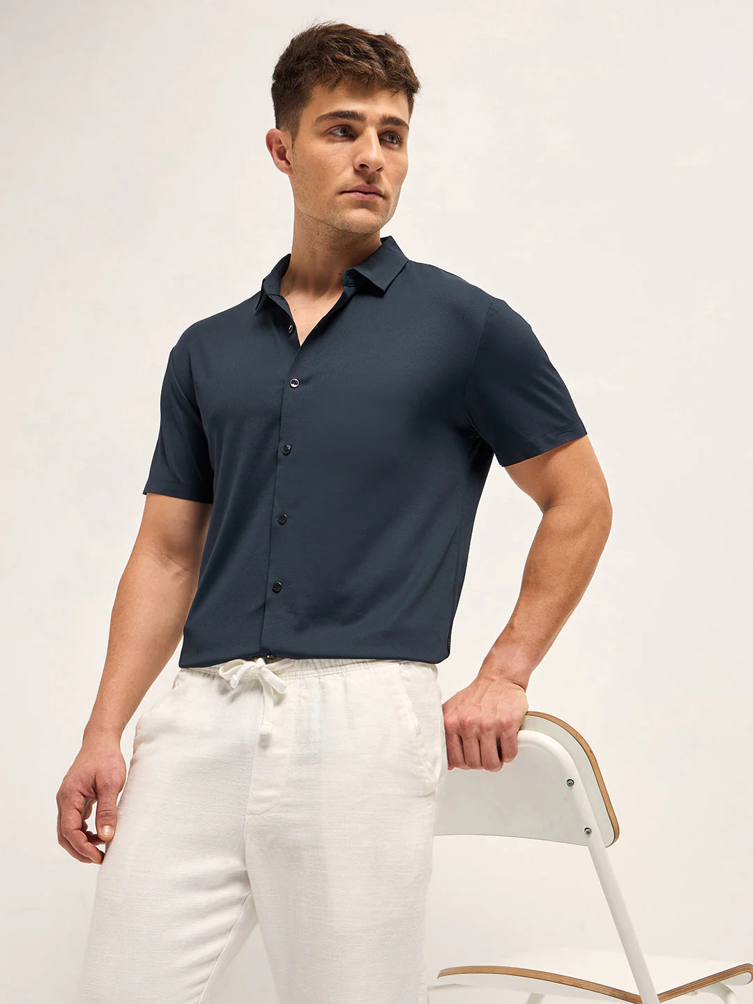Men Navy Solid Nylon Blend Classic Spread Collar Shirt