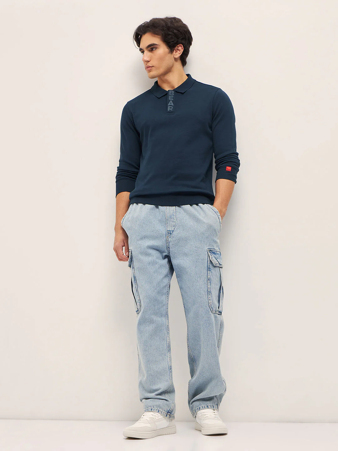 Men Navy Solid Slim Fit Polo Collar T-shirt - Image 5