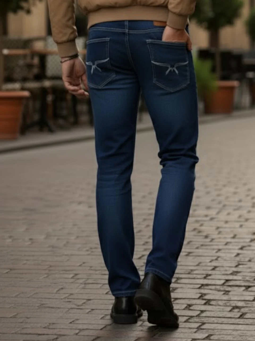 Men Navy Straight Fit Jeans - Image 3
