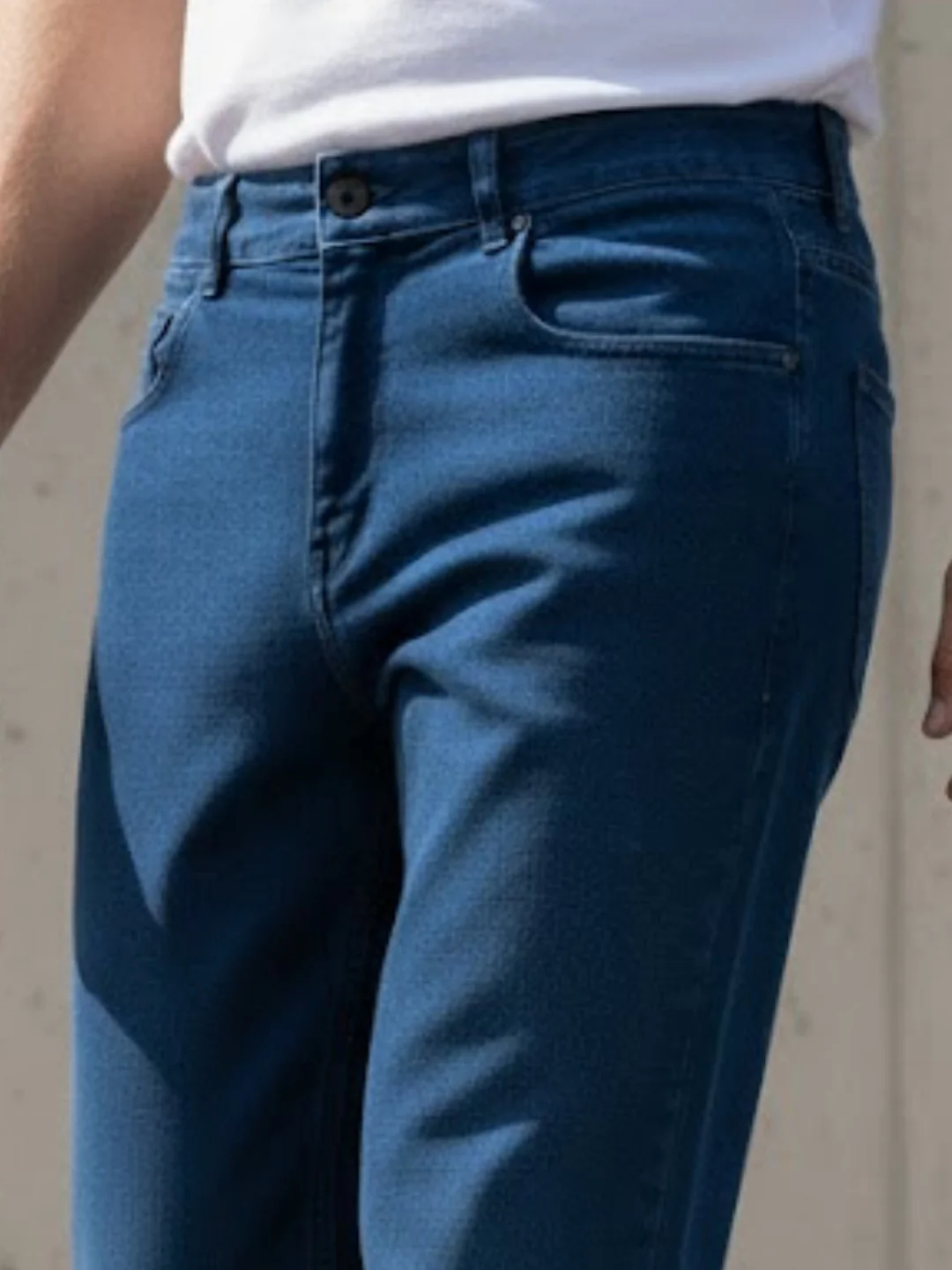Men Navy Stretchable Jeans - Image 5