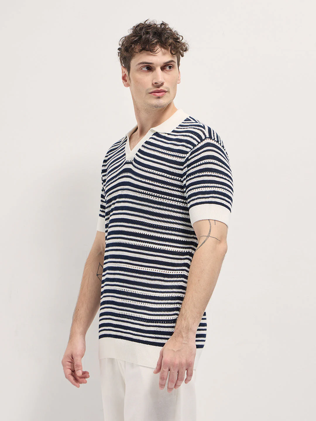 Men Navy & White Horizontal Striped Textured Knit Design Regular Fit Polo - Image 3
