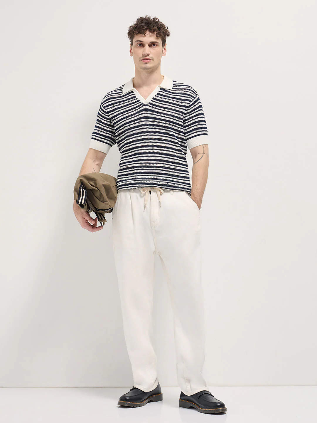 Men Navy & White Horizontal Striped Textured Knit Design Regular Fit Polo - Image 4