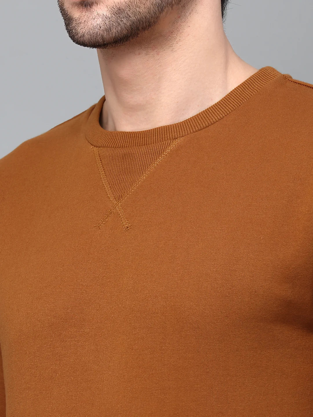 Men Neck Stitch Detail Basic Fleece Sweatshirt - Image 4