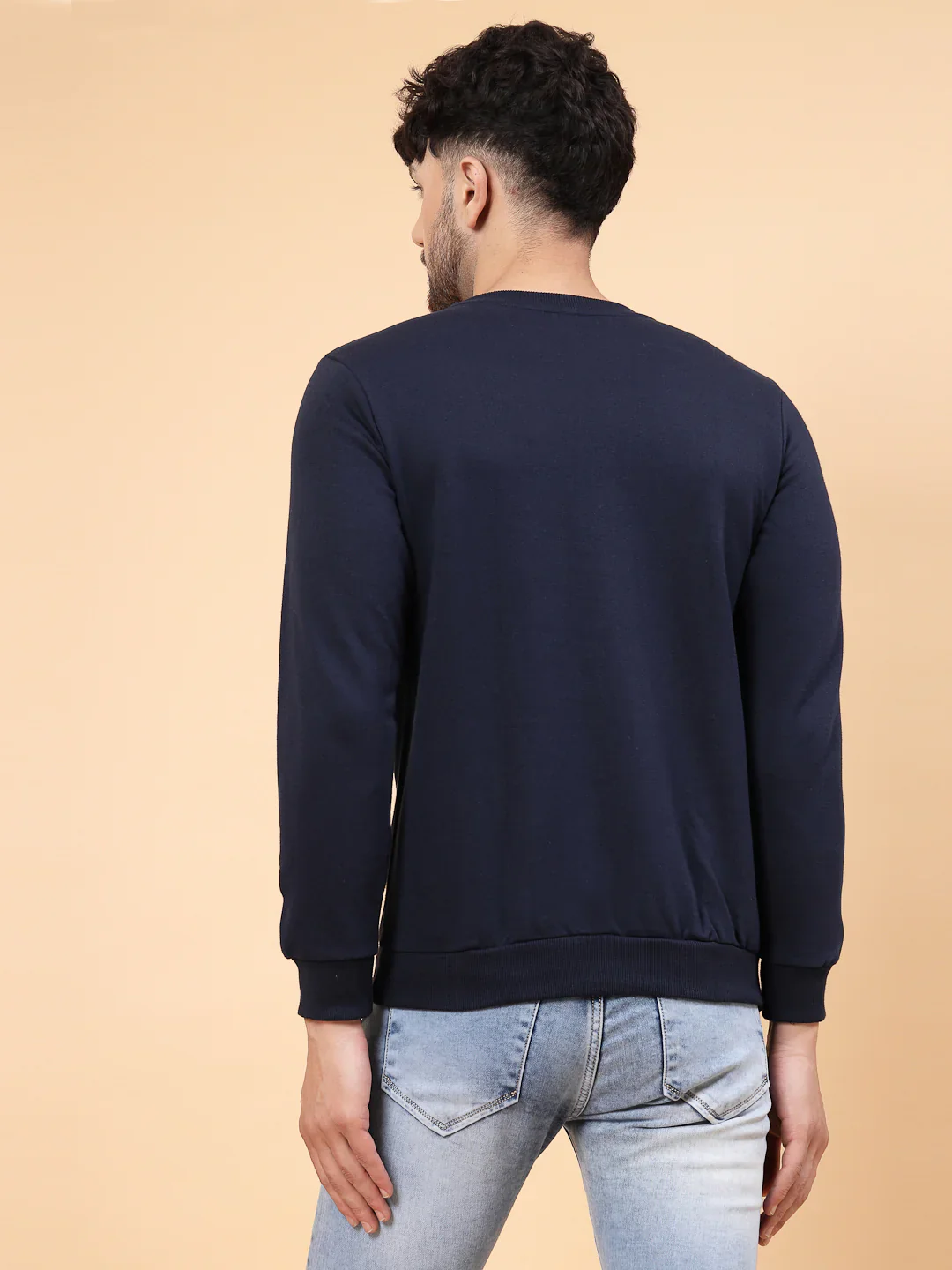 Men Neck Stitch Detail Basic Fleece Sweatshirt - Image 2