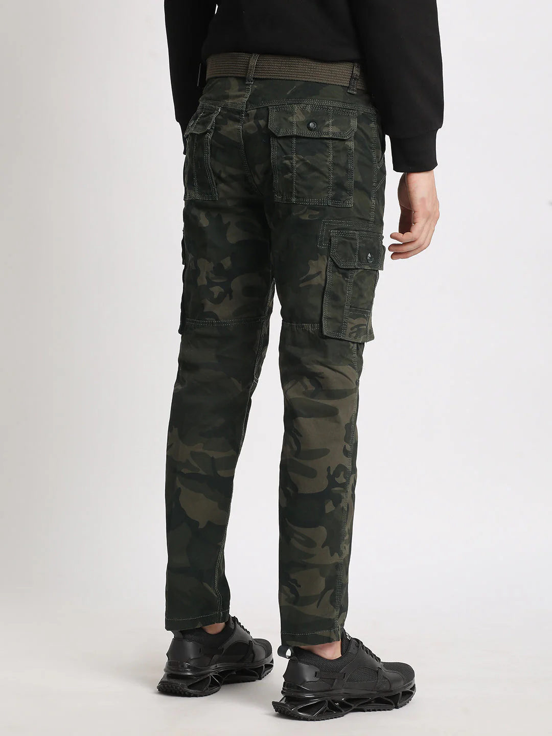 Men Olive Camouflage Printed Regular Fit Cargo - Image 4