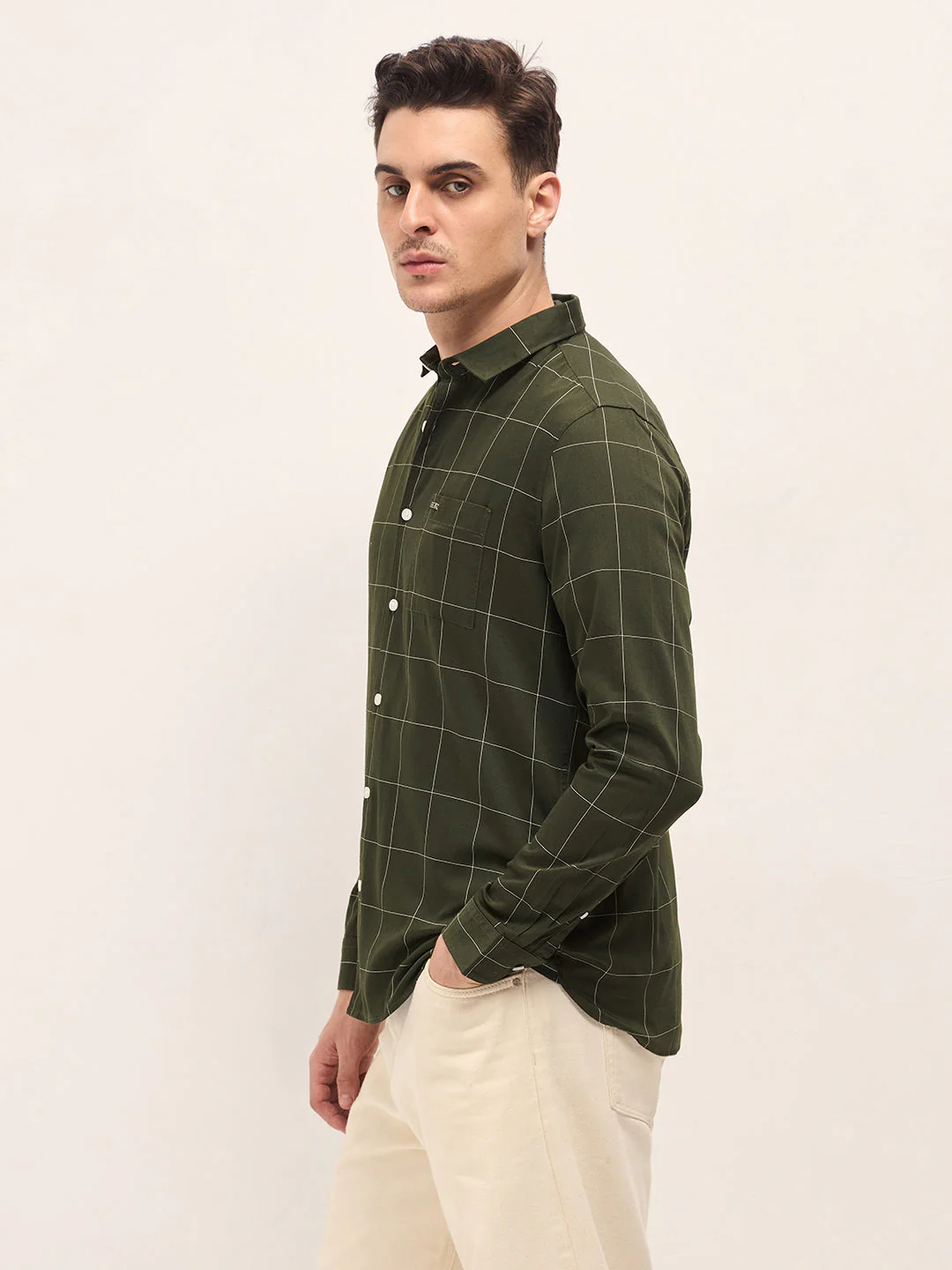 Men Olive Checkered Slim Fit Casual Shirt - Image 3