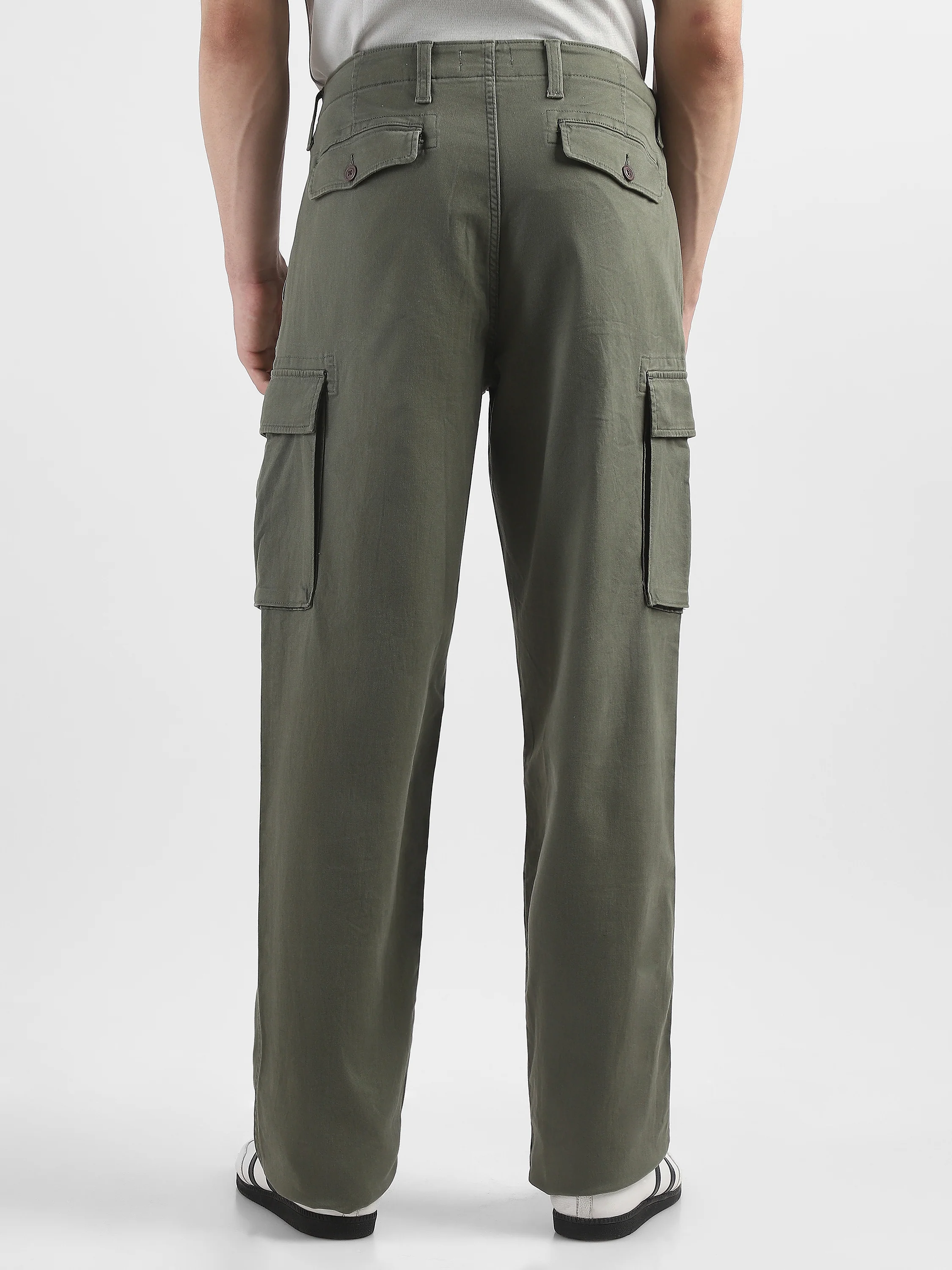 Men Olive Cotton Mid Rise Cargo Pants - Image 4