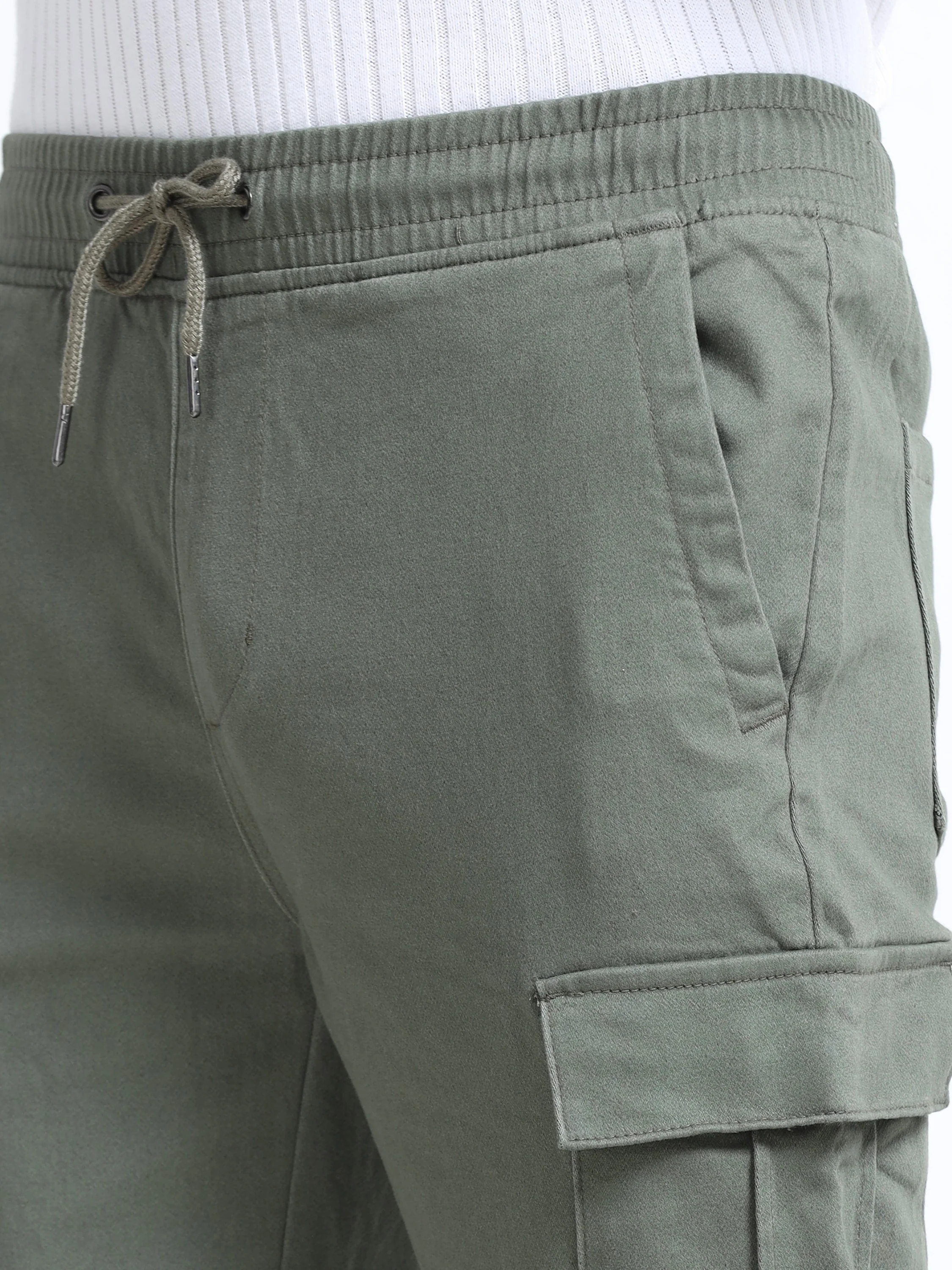 Men Cotton Stretch Olive Cargo Pants - Image 5