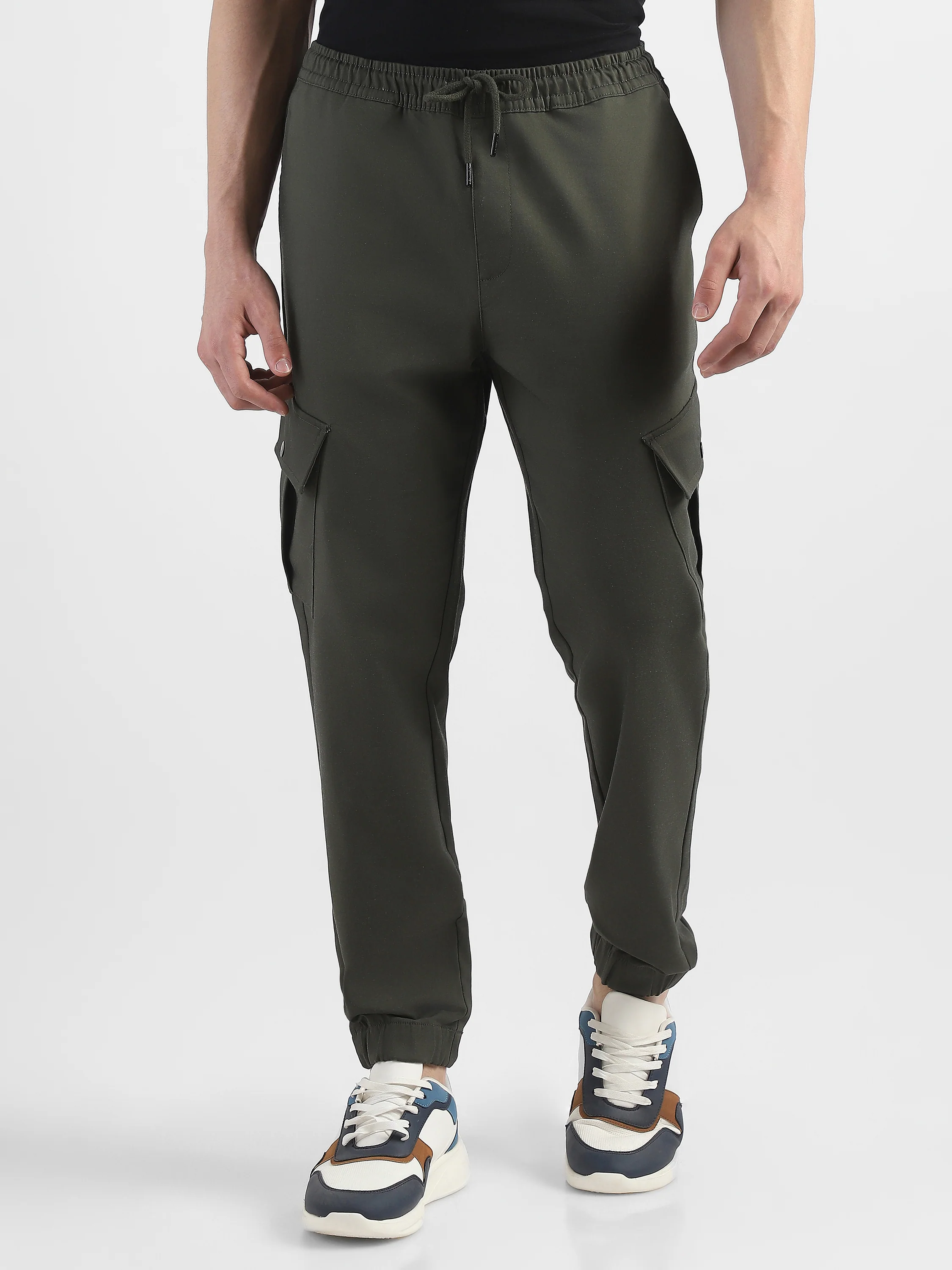 Men Olive Cotton Blend Cargo Jogger Pants - Image 3