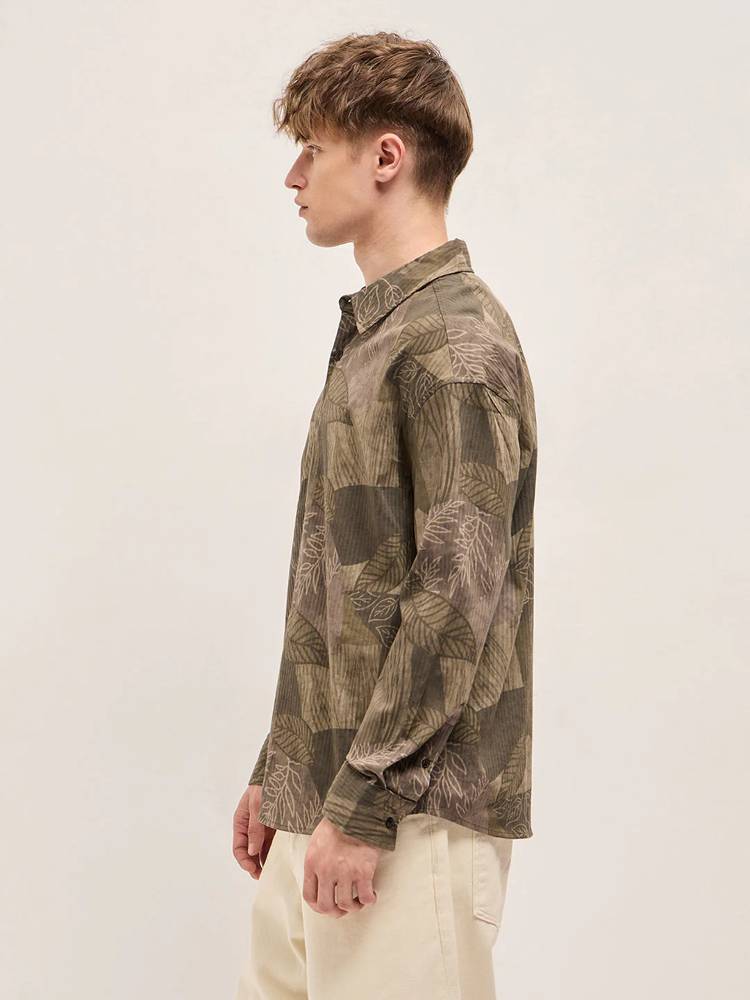 Men Olive Floral Printed Relax Fit Casual Shirt - Image 3