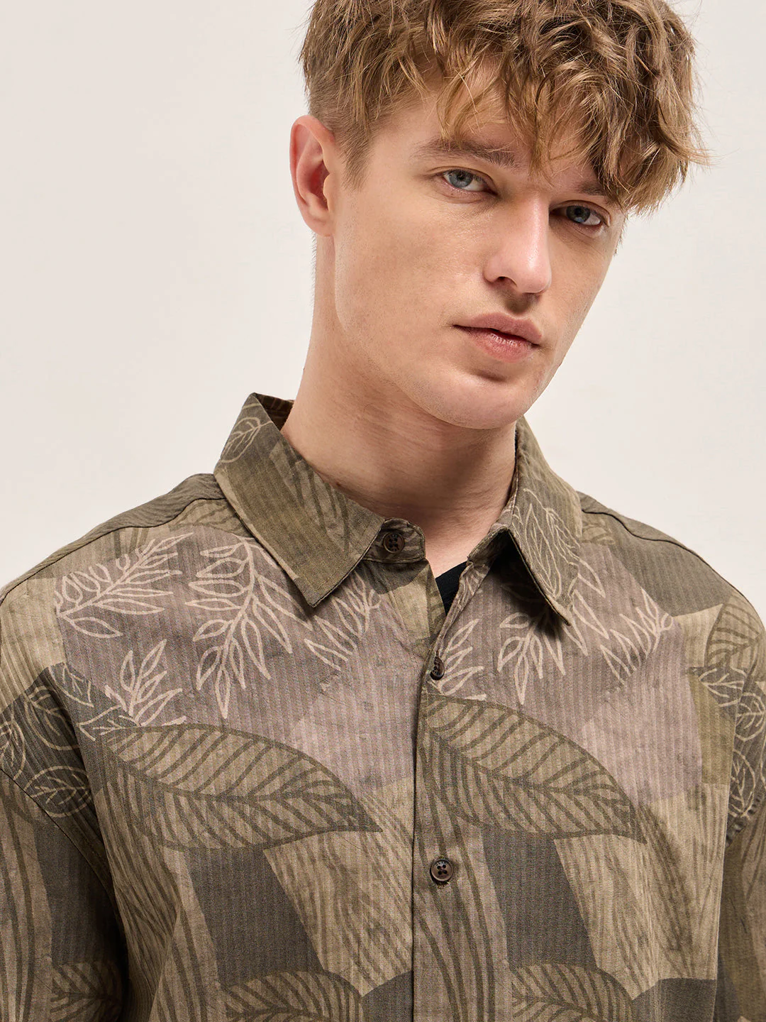 Men Olive Floral Printed Relax Fit Casual Shirt - Image 5