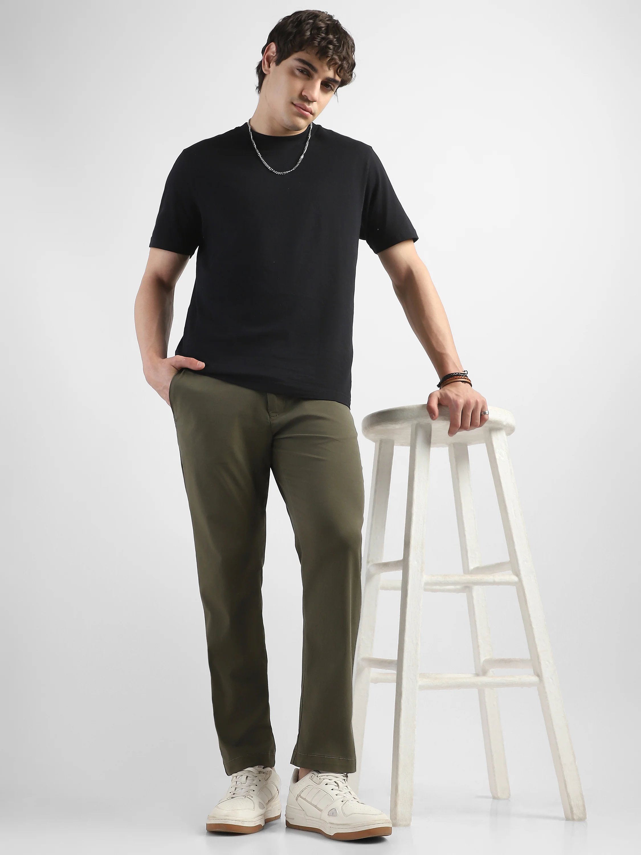 Men Olive Mid Rise Regular Fit Trouser - Image 5