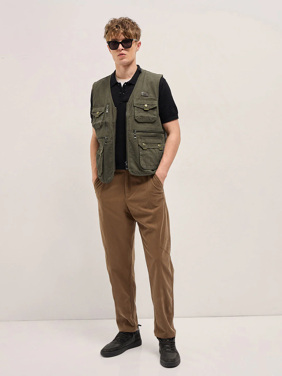 Men Olive Outdoor Utility Multi-Pocket Vest Jacket - Image 4