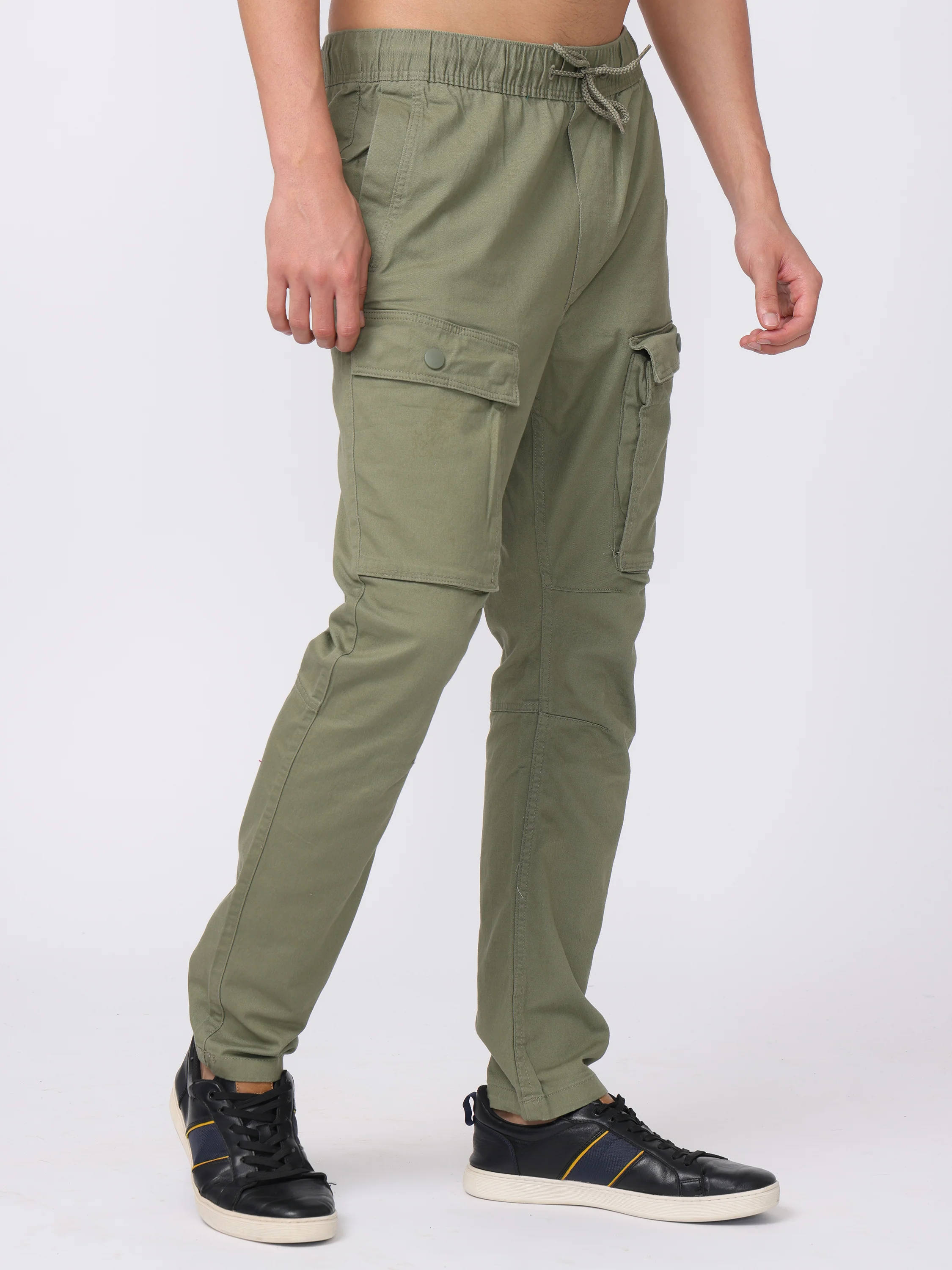 Men Olive Regular Fit Cargo Pants - Image 5