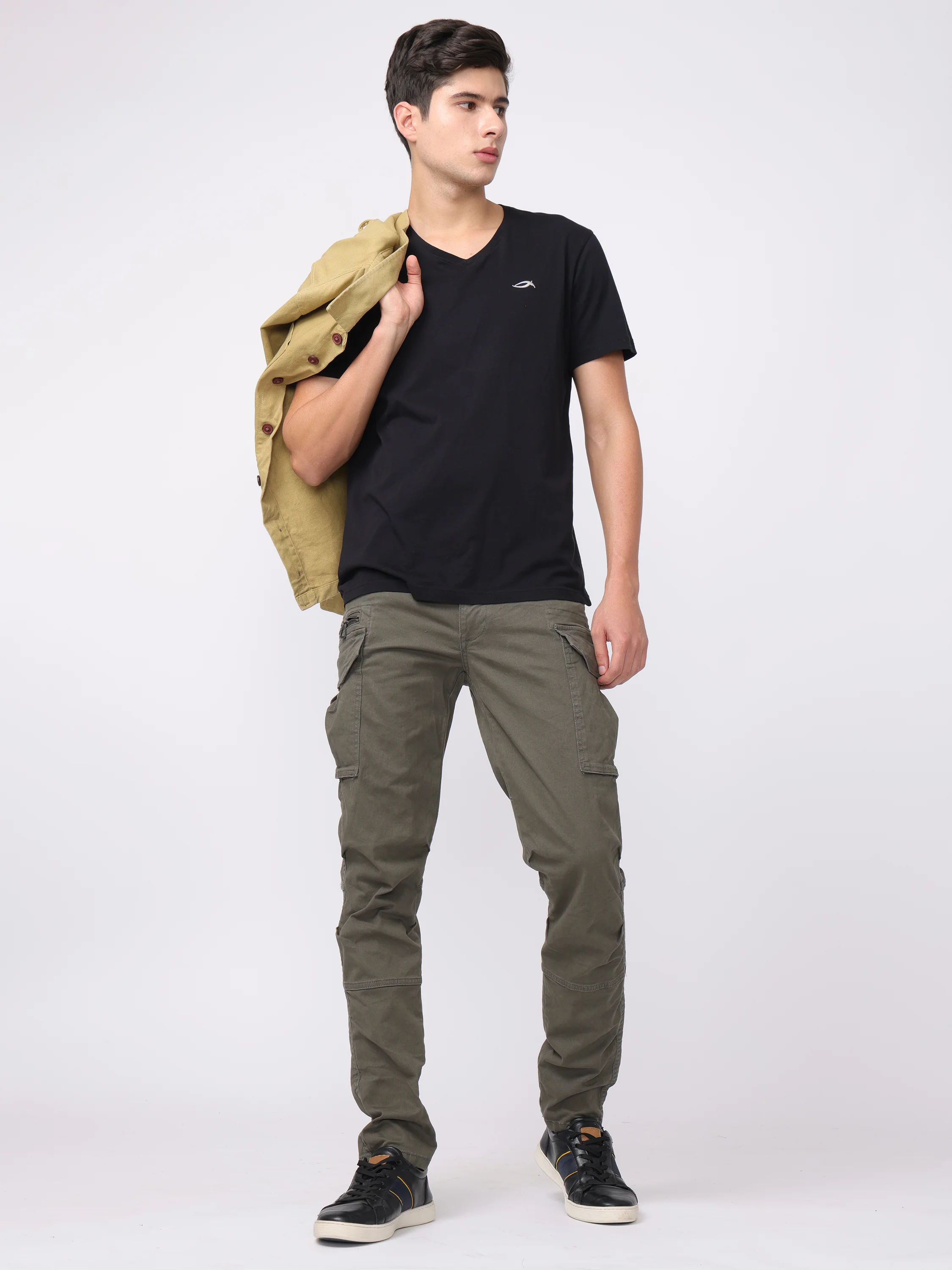 Men Olive Regular Fit Cargo Pants - Image 2