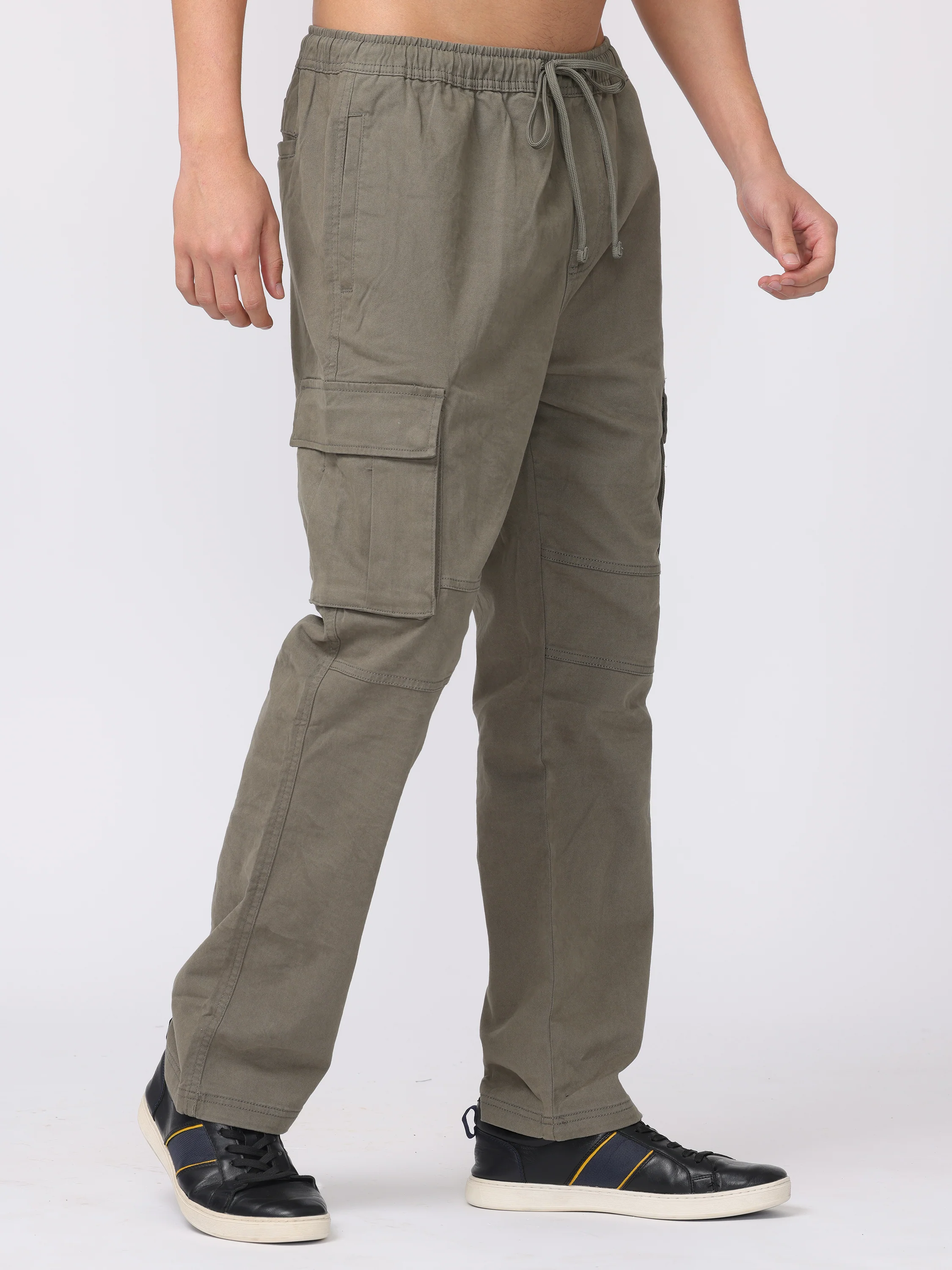 Men Olive Regular Fit Cargo Pants