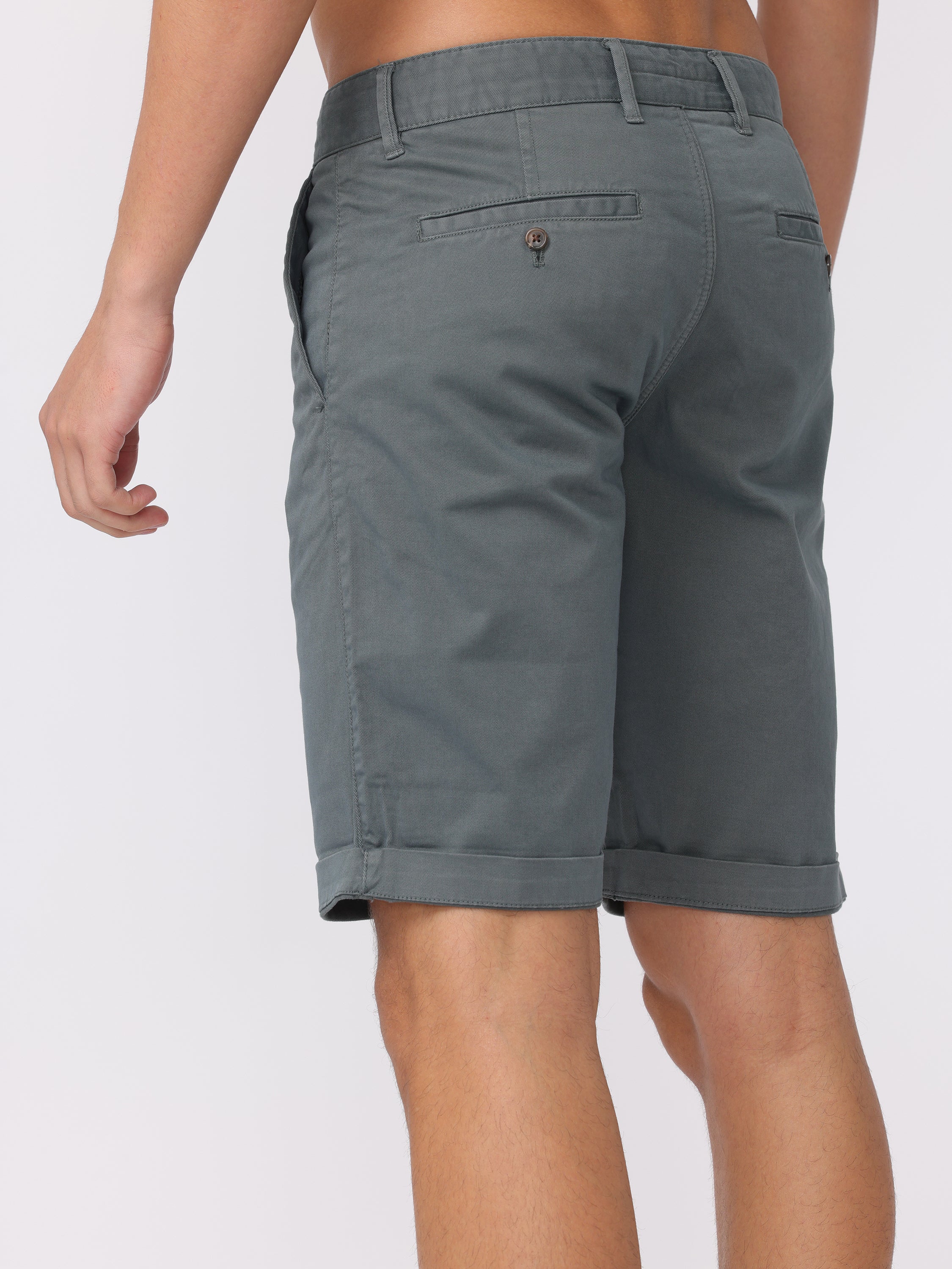 Men Olive Regular Fit Shorts - Image 6