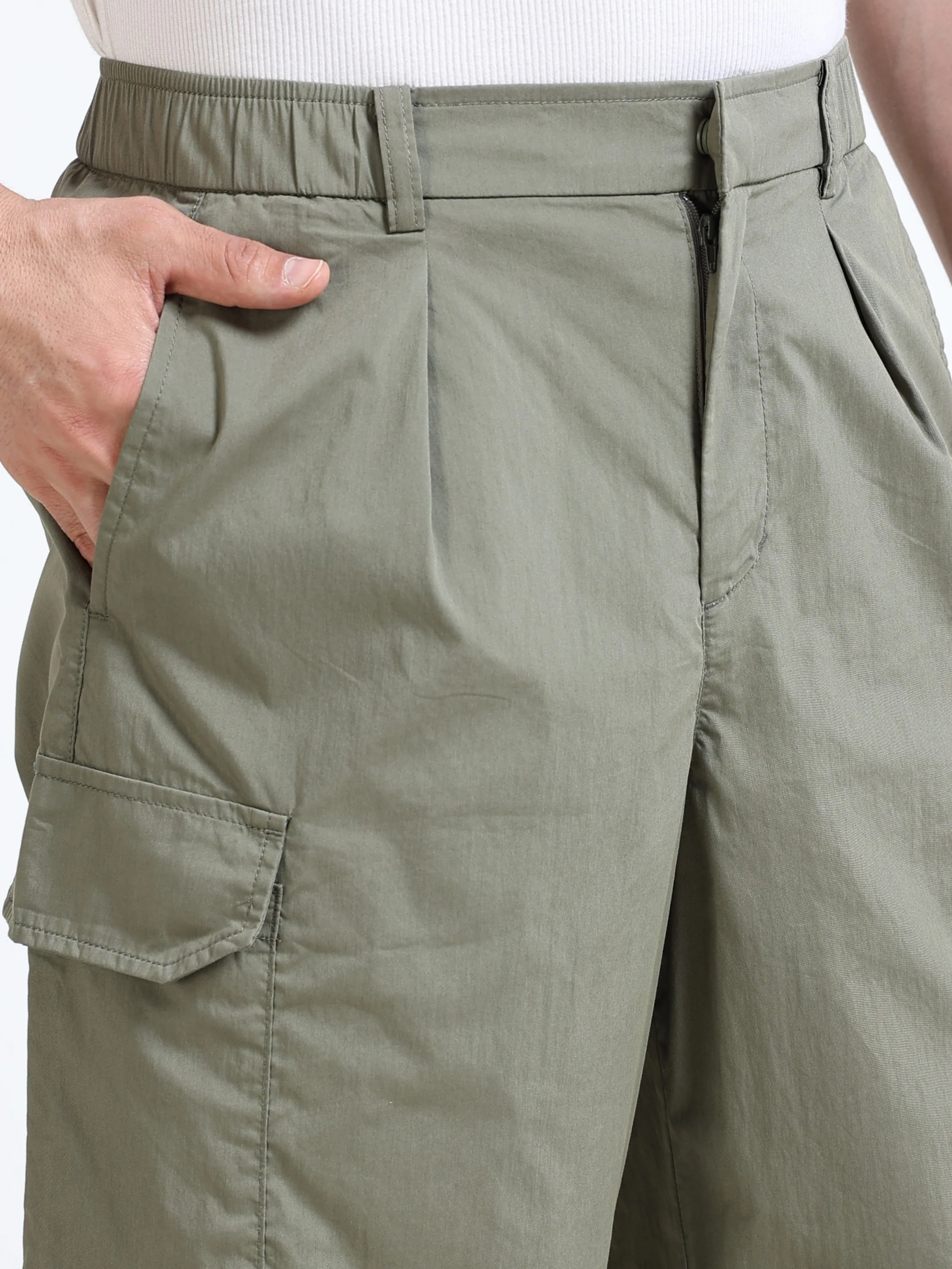 Men Olive Parachute Cargo Pants - Image 4