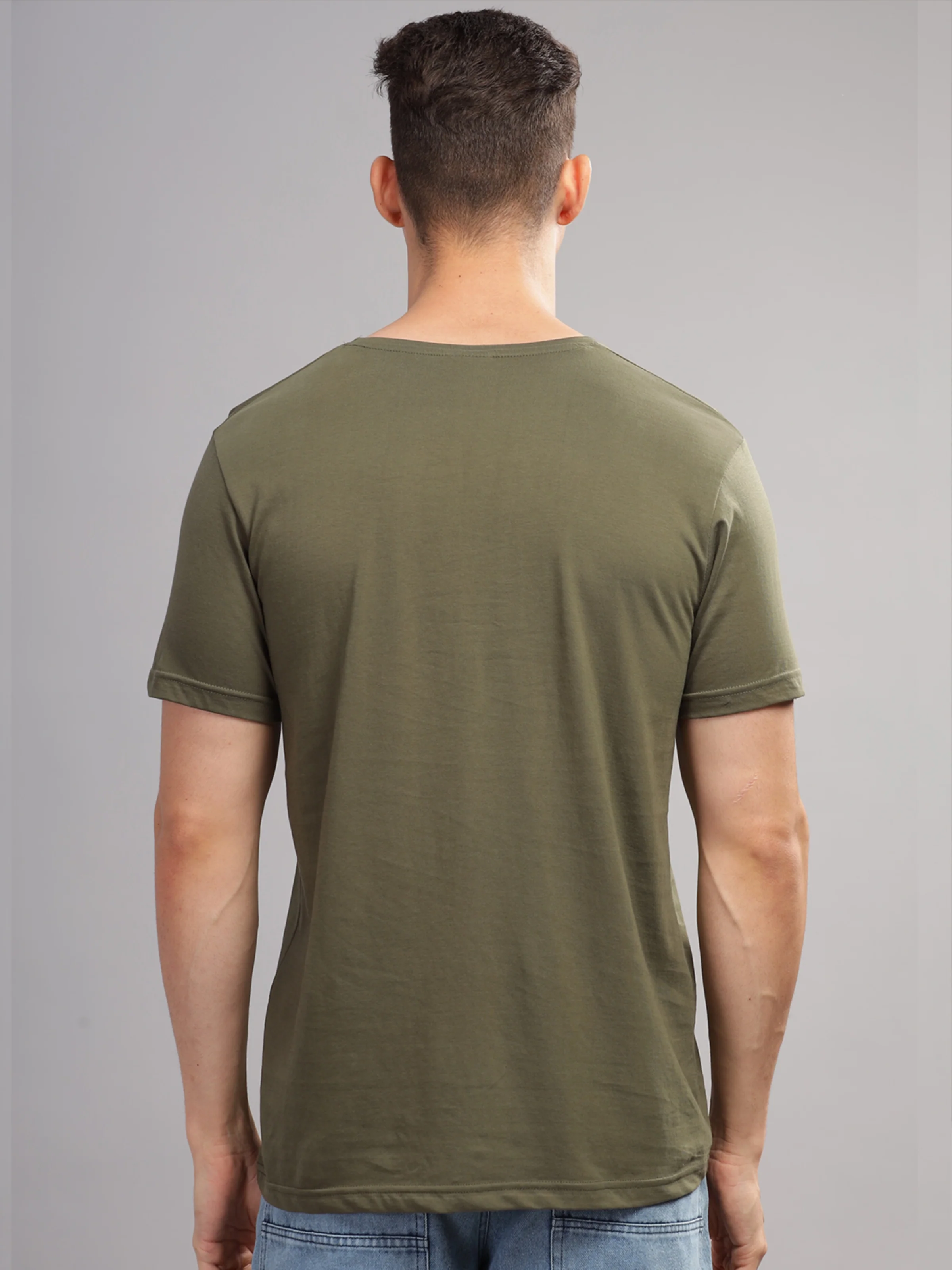 Men Olive Round Neck T Shirt - Image 3