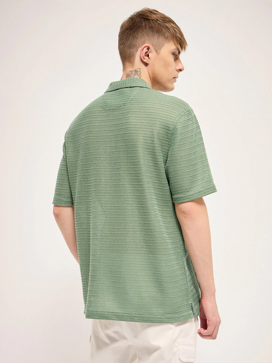 Men Olive Self Design Regular Fit Casual Shirt - Image 2