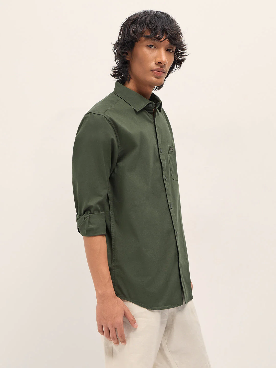 Men Olive Slim Fit Solid Cotton Casual Shirt - Image 3