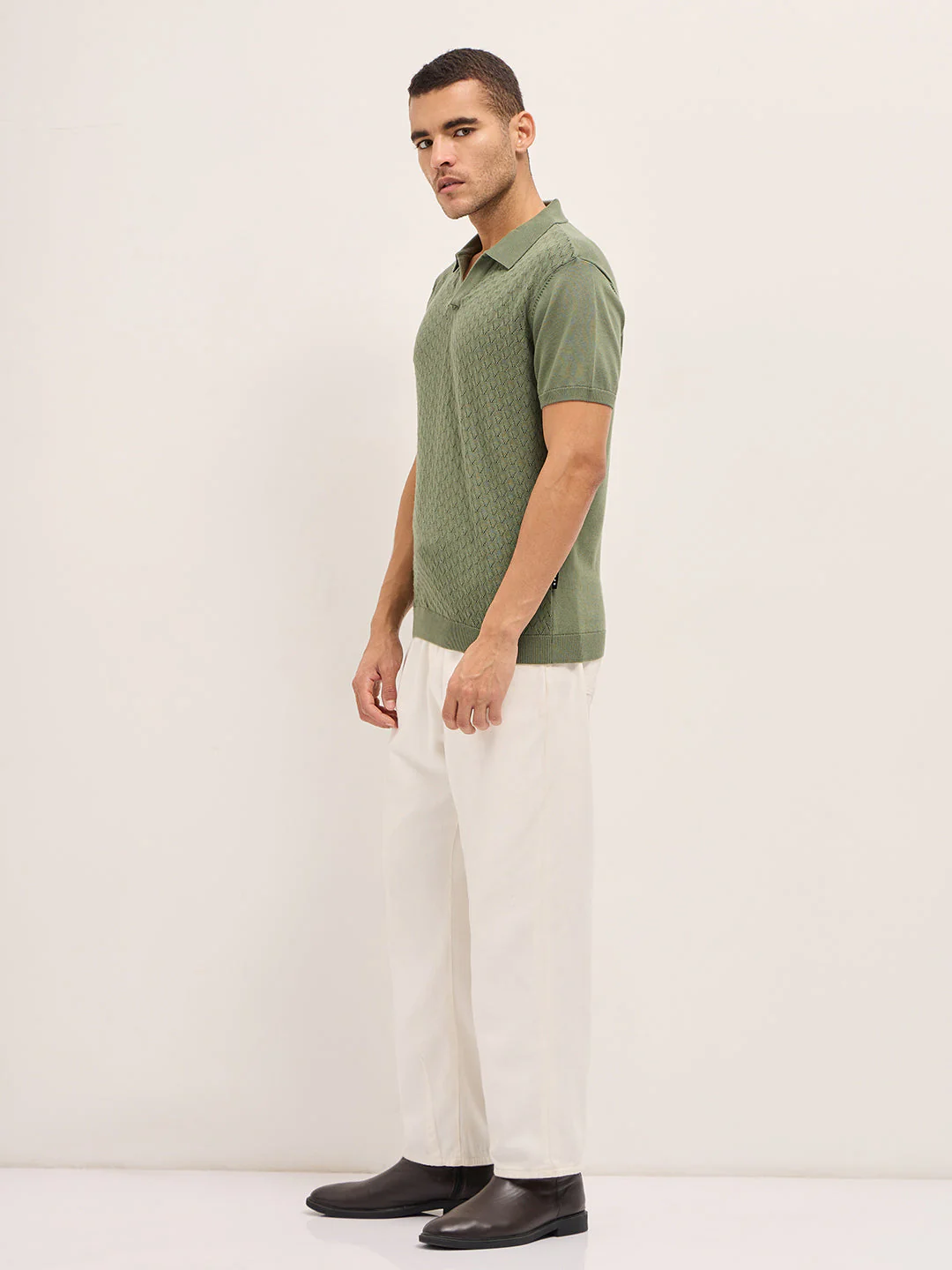Men Olive Slim Fit Textured Knit Polo - Image 3