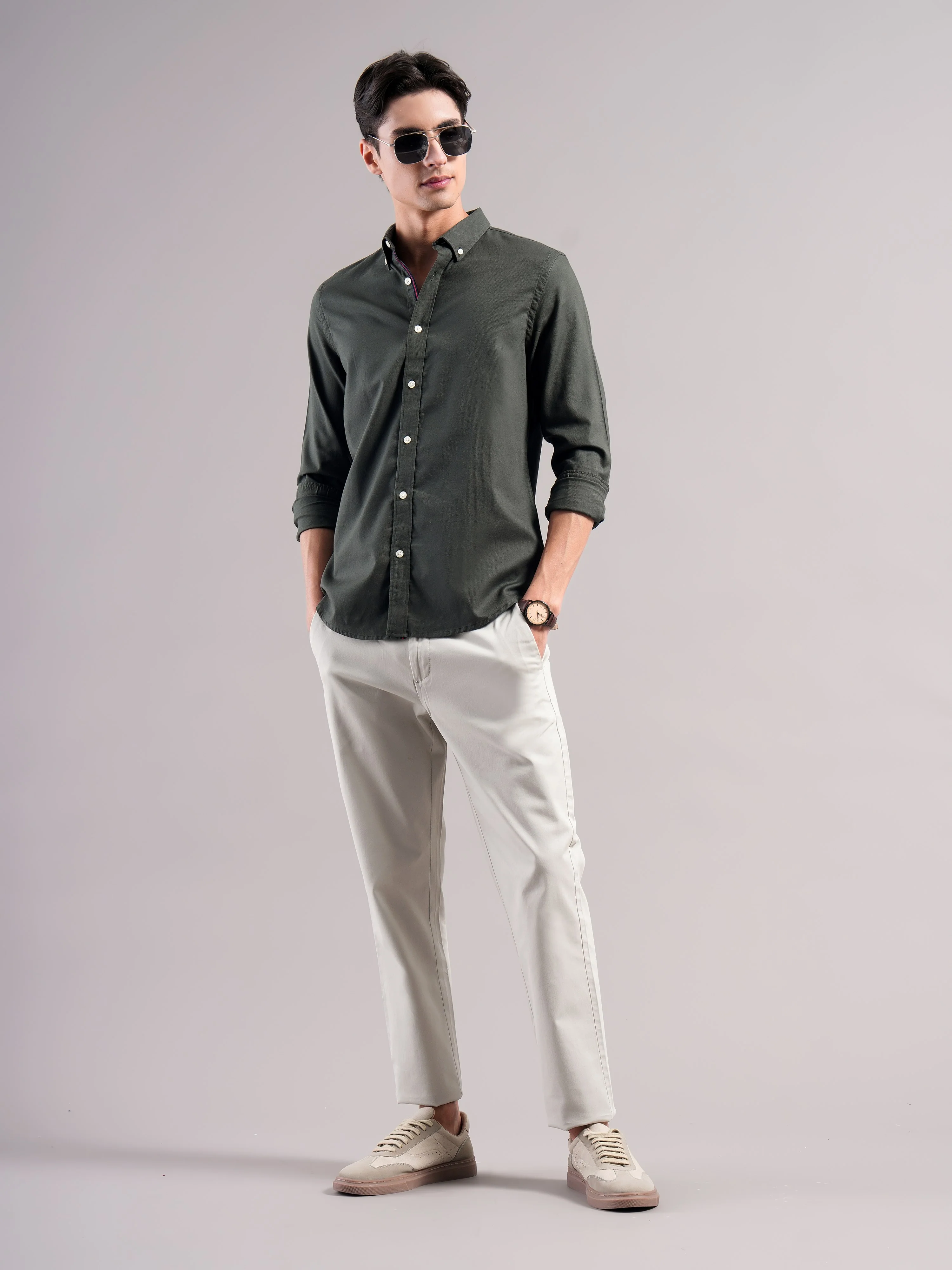 Men Olive Solid Casual Shirt - Image 5