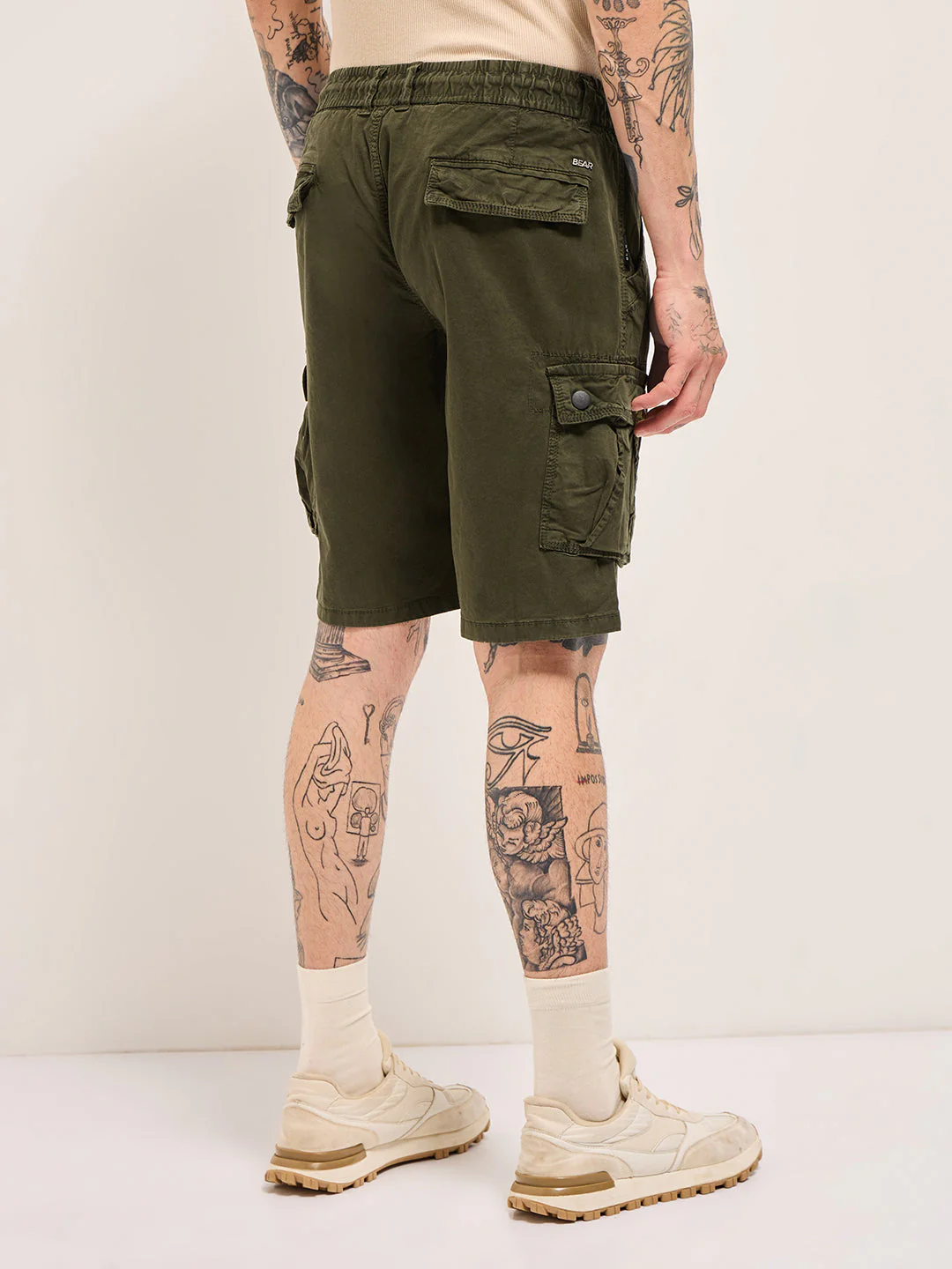 Men Olive Solid Cotton Cargo Shorts - Image 2