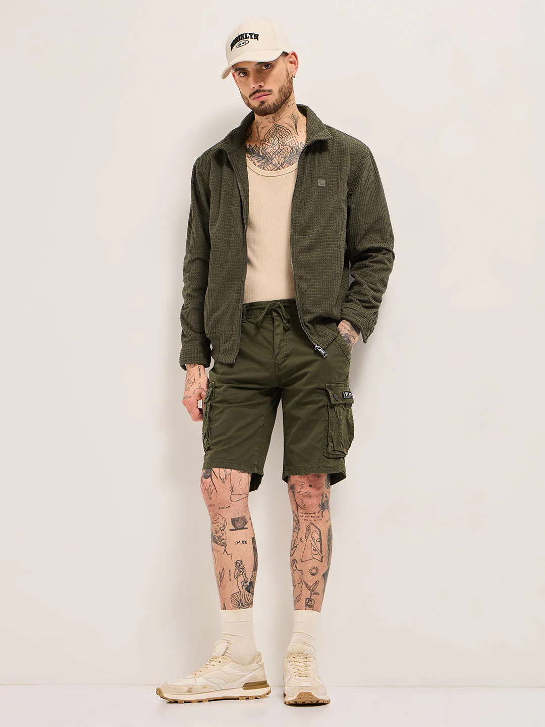 Men Olive Solid Cotton Cargo Shorts - Image 4
