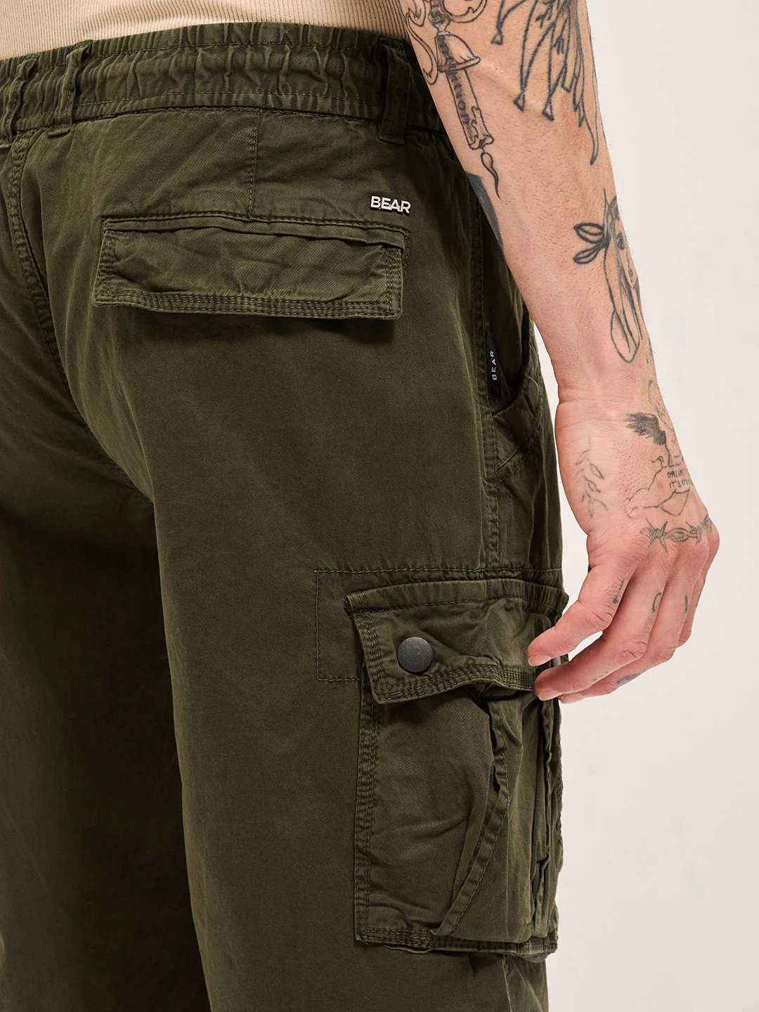 Men Olive Solid Cotton Cargo Shorts - Image 6