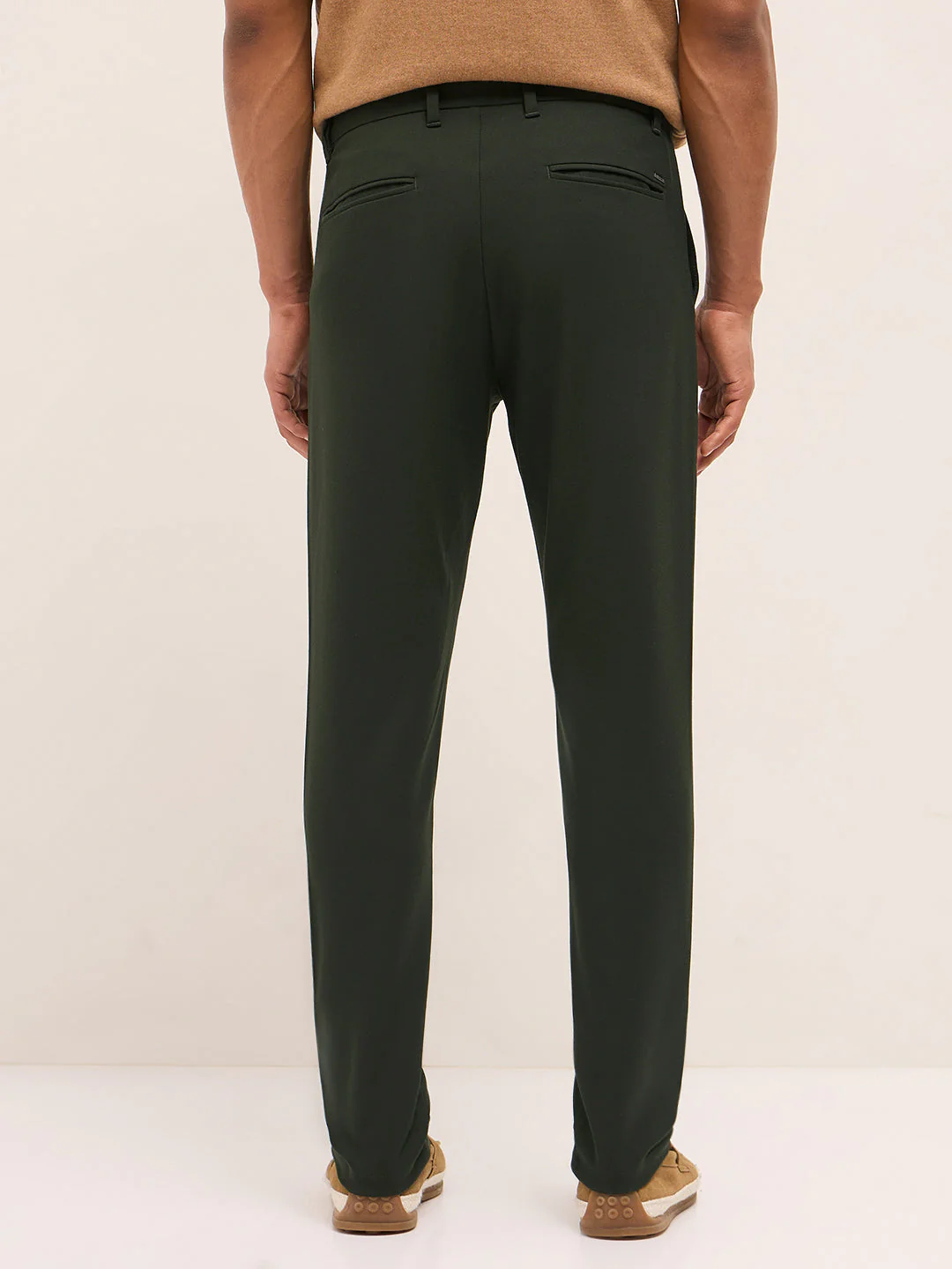Men Olive Solid Polyester Blend Slim Fit Formal Trousers - Image 2