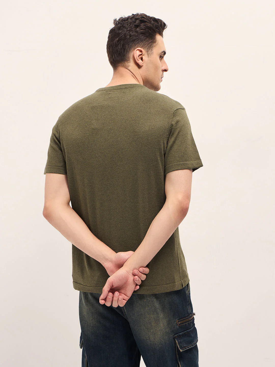 Men Olive Solid Regular Fit Ribbed Crew Neck T-shirt - Image 2