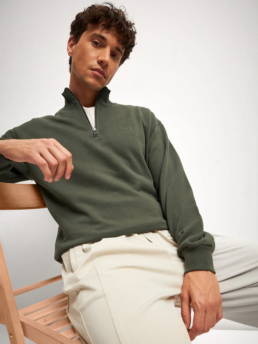 Men Olive Solid Relax Fit High Neck Sweatshirt - Image 6