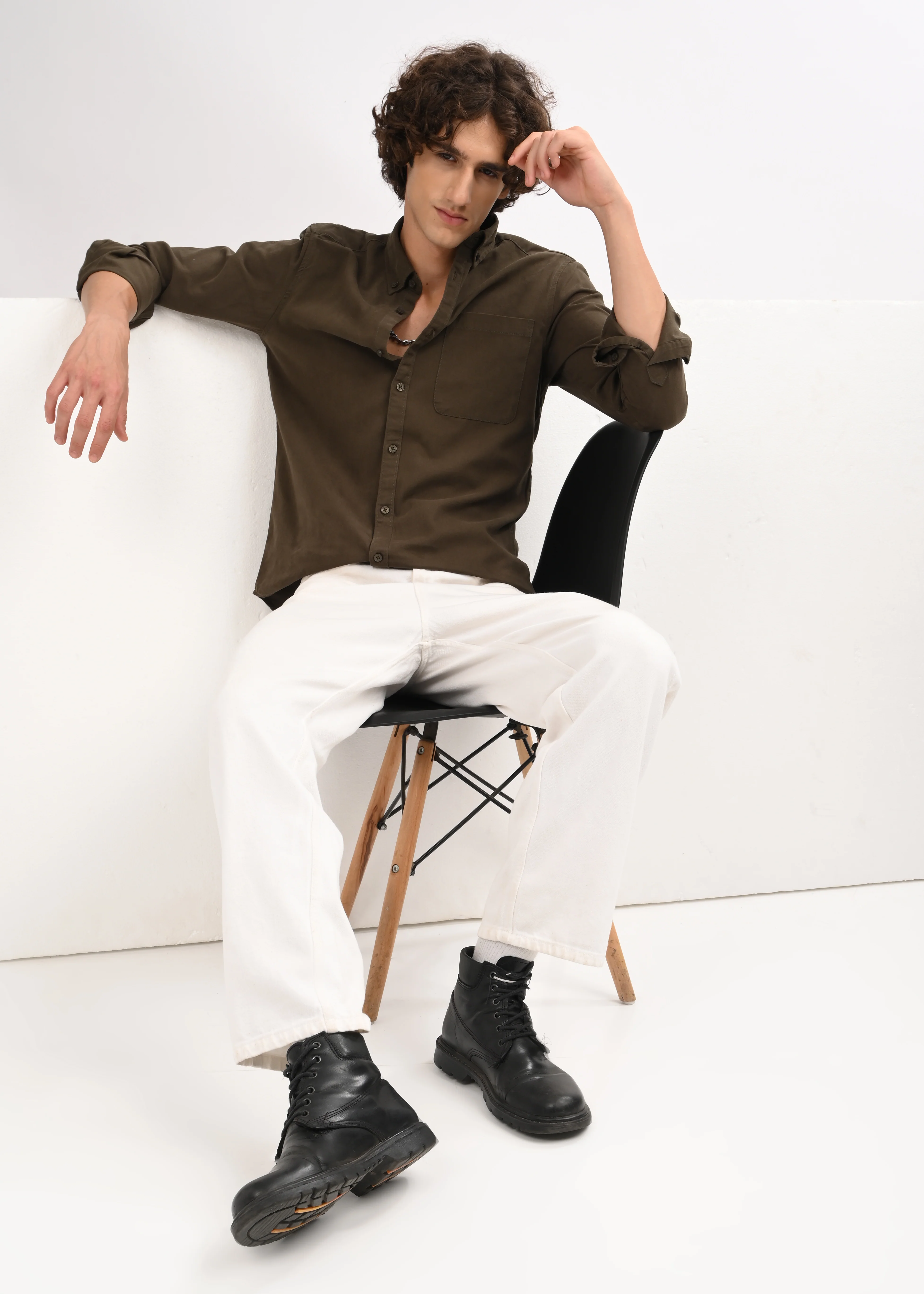 Men Olive Solid Shirt - Image 3