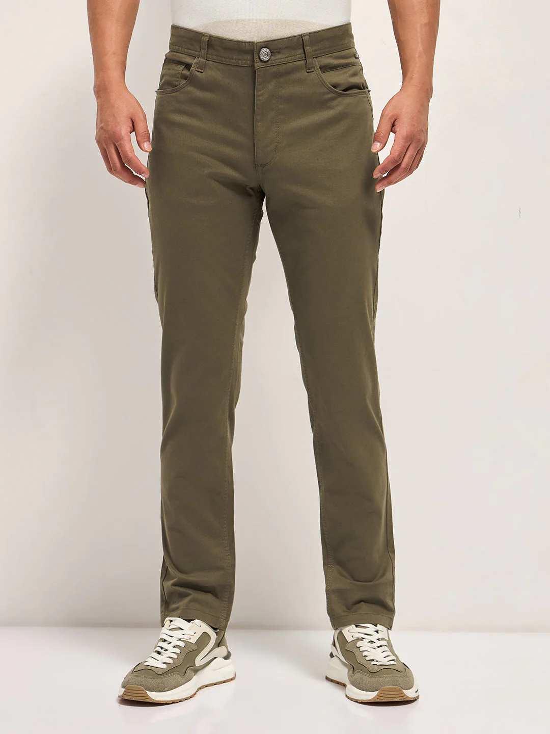 Men Olive Solid Slim Fit Casual Chino Trouser - Image 7