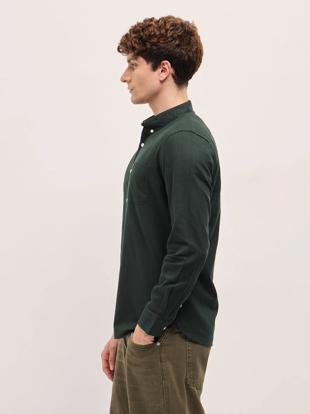 Men Olive Solid Slim Fit Casual Shirt - Image 3
