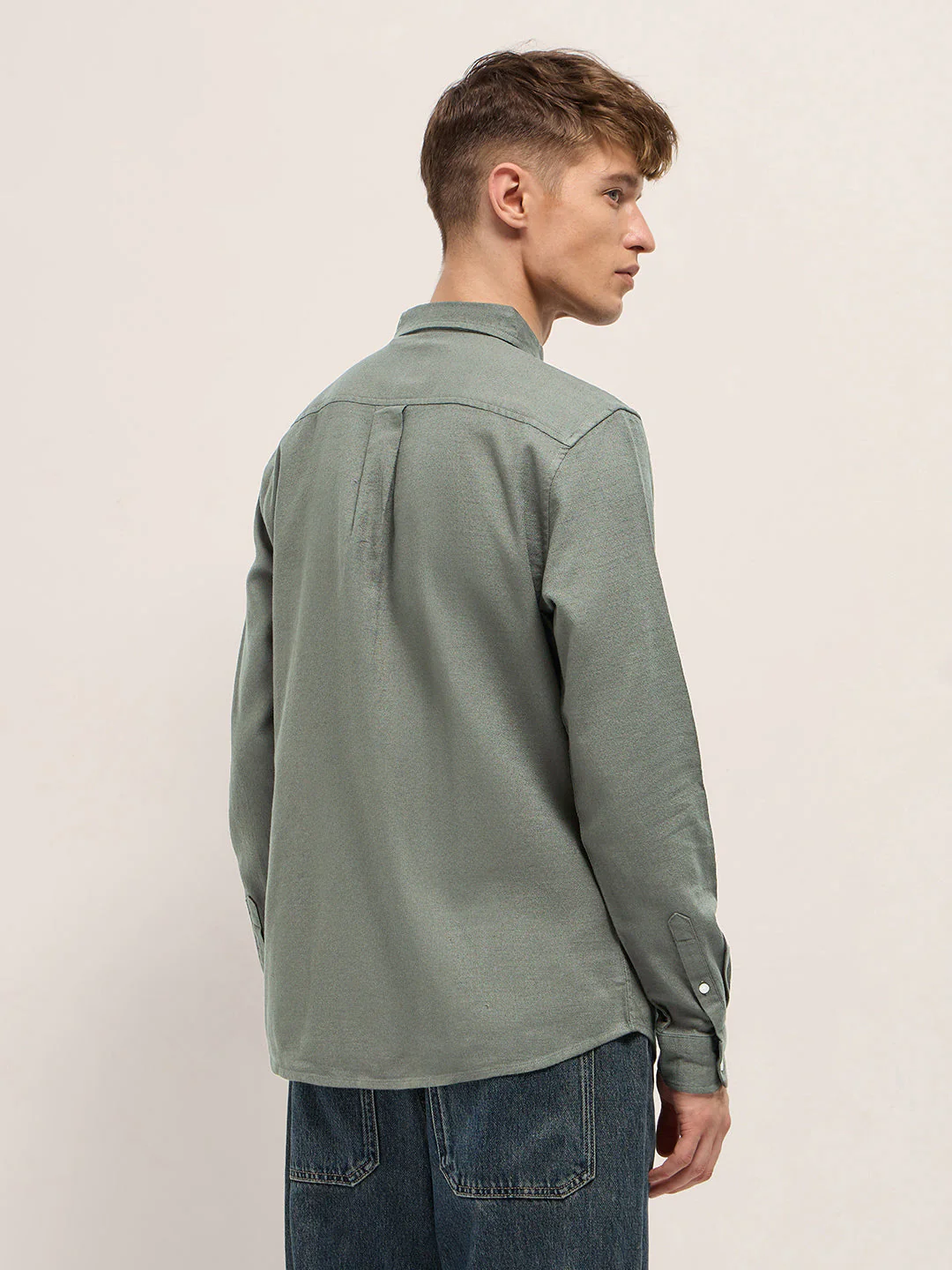 Men Olive Solid Slim Fit Cotton Casual Shirt - Image 2