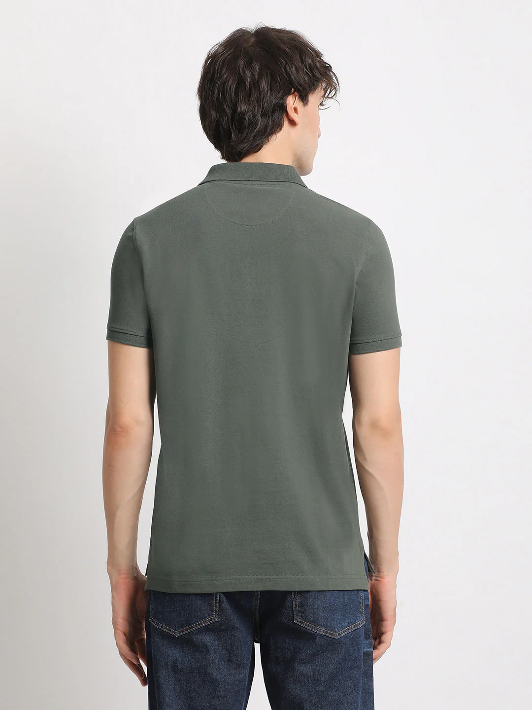 Men Olive Solid Slim Fit Polo Collar T-shirt - Image 4