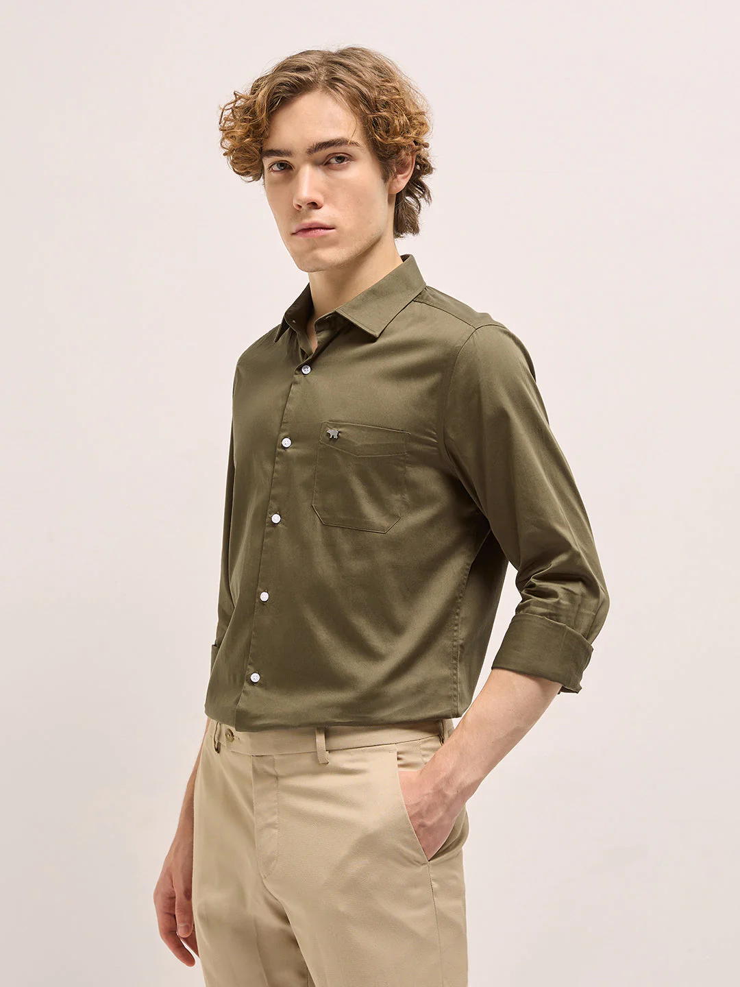 Men Olive Tailored Fit Solid Formal Shirt - Image 3