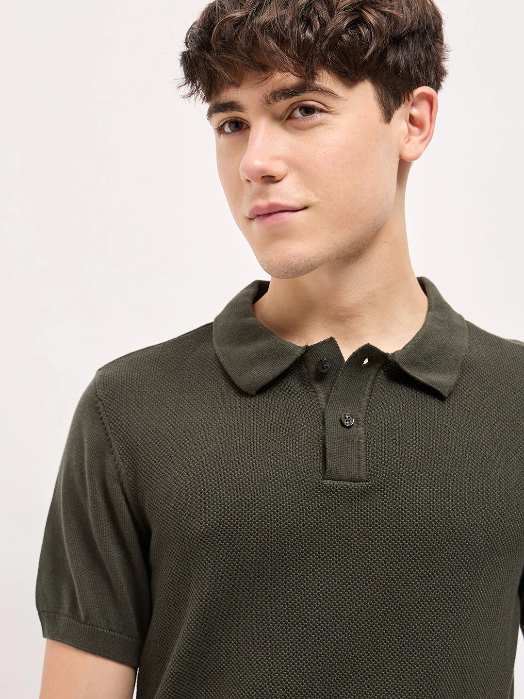 Men Olive Textured Knit Regular Fit Polo T-shirt - Image 5