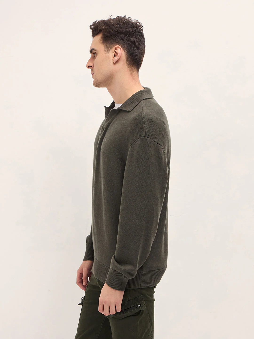 Men Olive Textured Knit Relaxed Fit Polo - Image 3