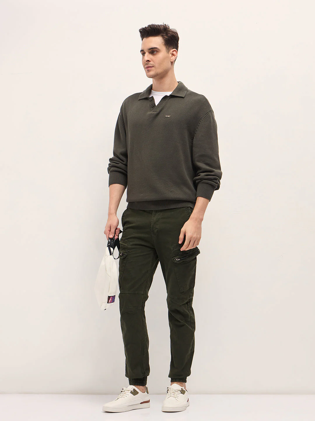 Men Olive Textured Knit Relaxed Fit Polo - Image 4