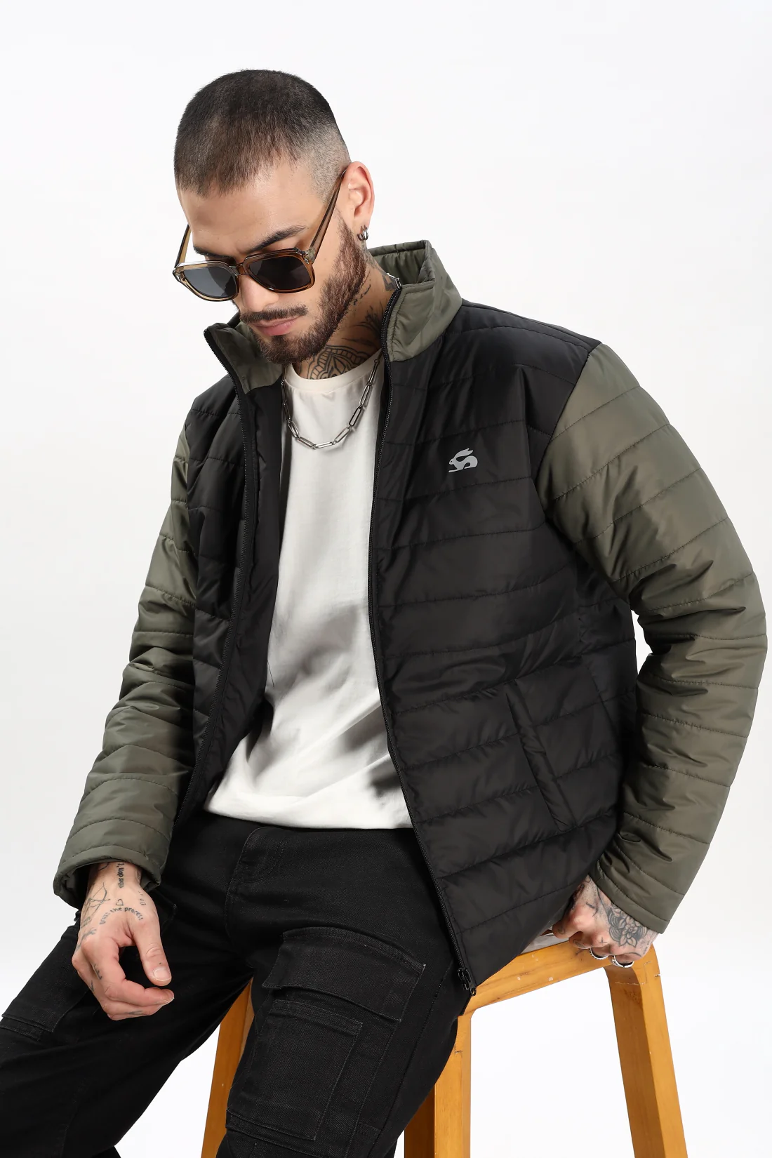 Men Olive Winter Ready Bomber Jacket - Image 4