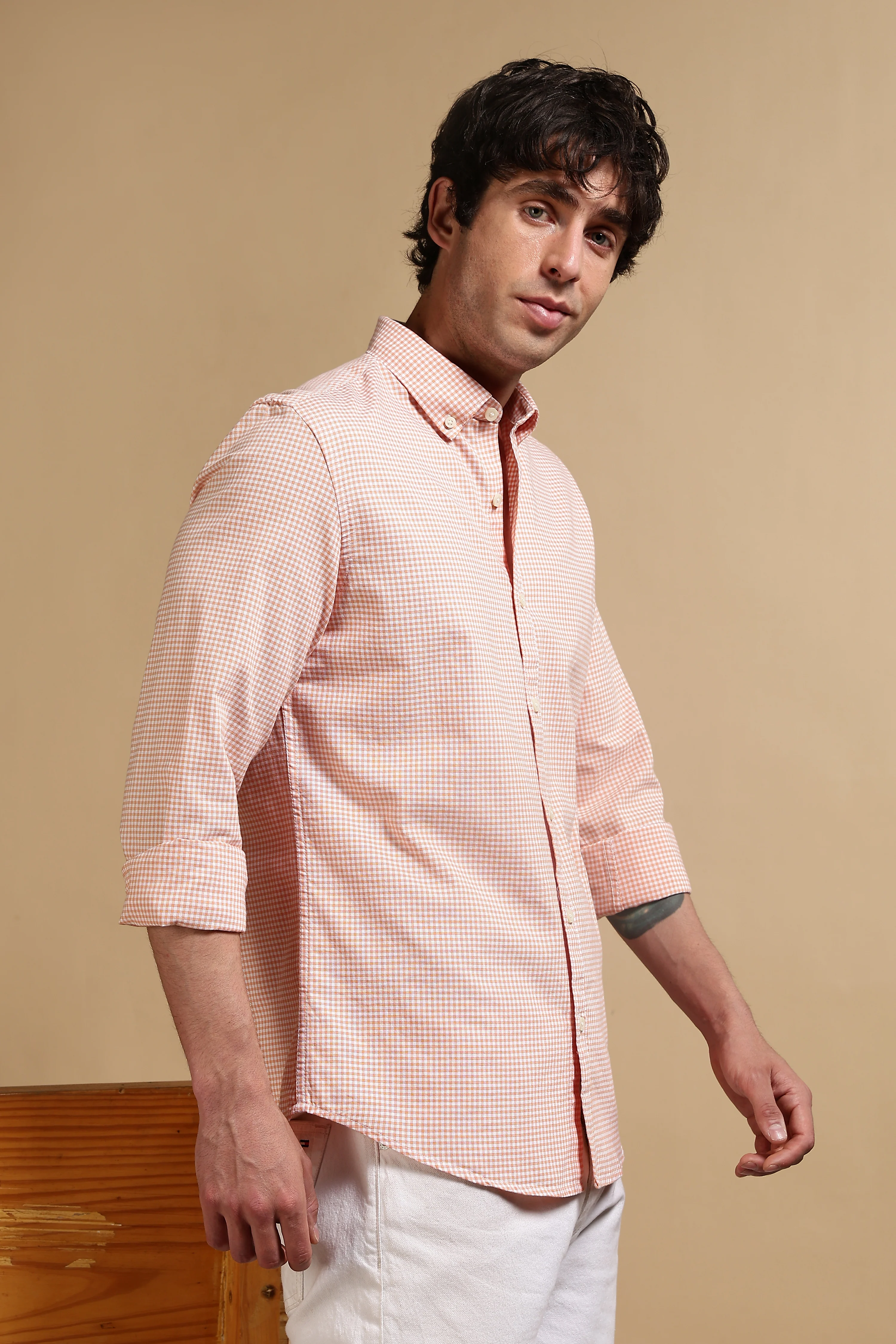 Men Orange Cotton Oxford Slim Fit Mini Checks Shirt - Image 3