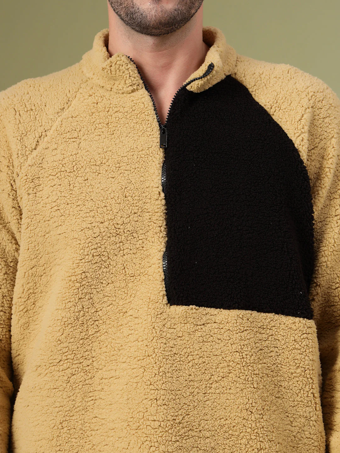 Men Oversized Colorblocked Sweatshirt - Image 3