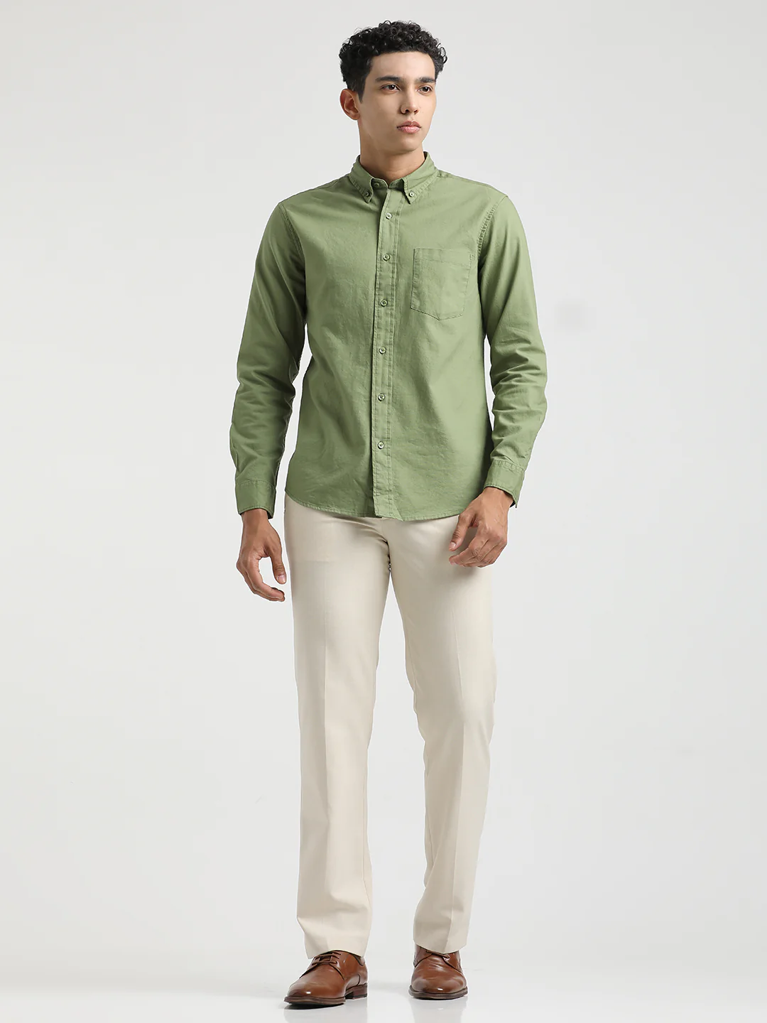 Men Oxford Cotton Shirt with Button-Down Collar - Image 2