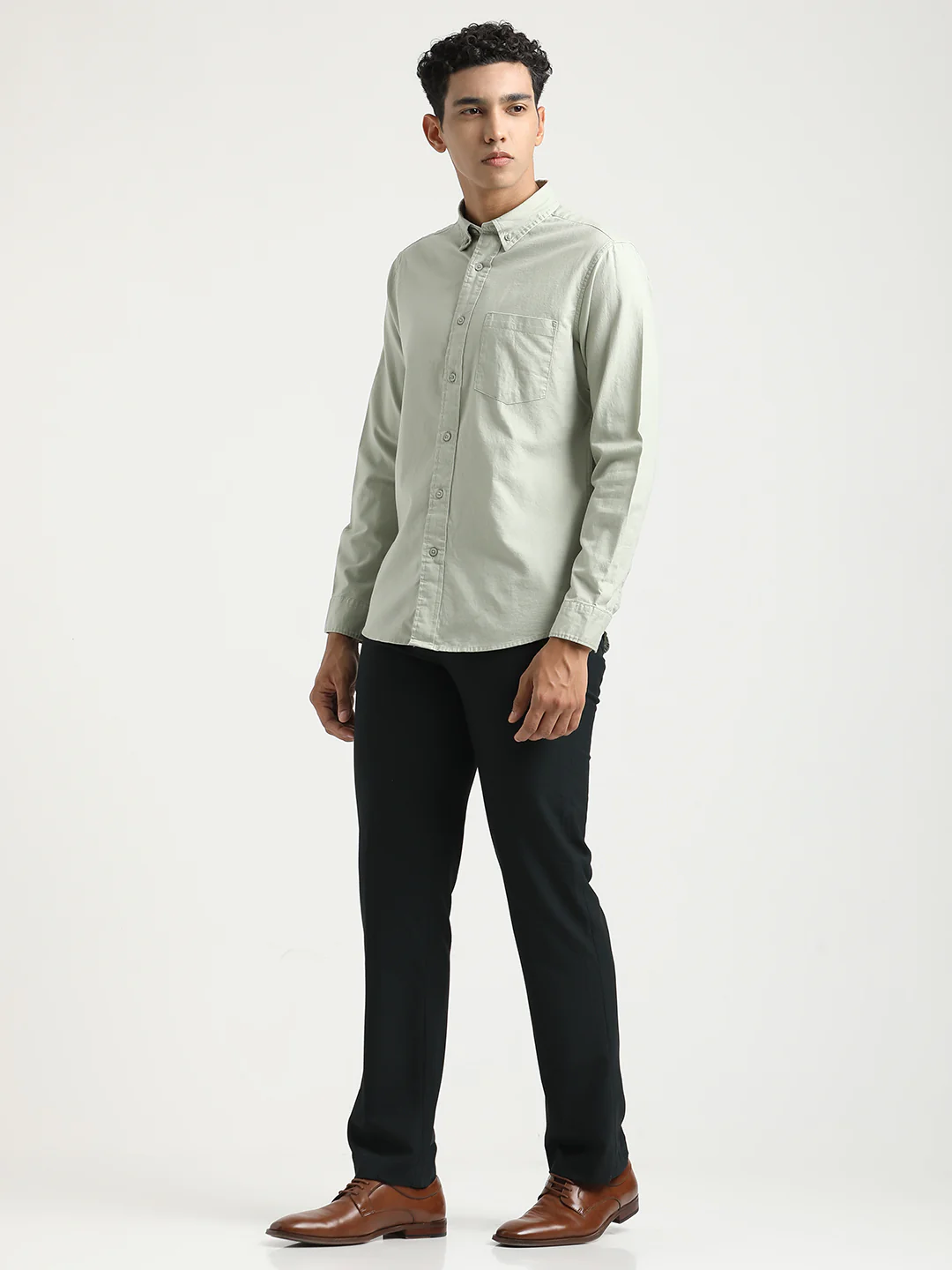 Men Oxford Cotton Shirt with Button-Down Collar - Image 2